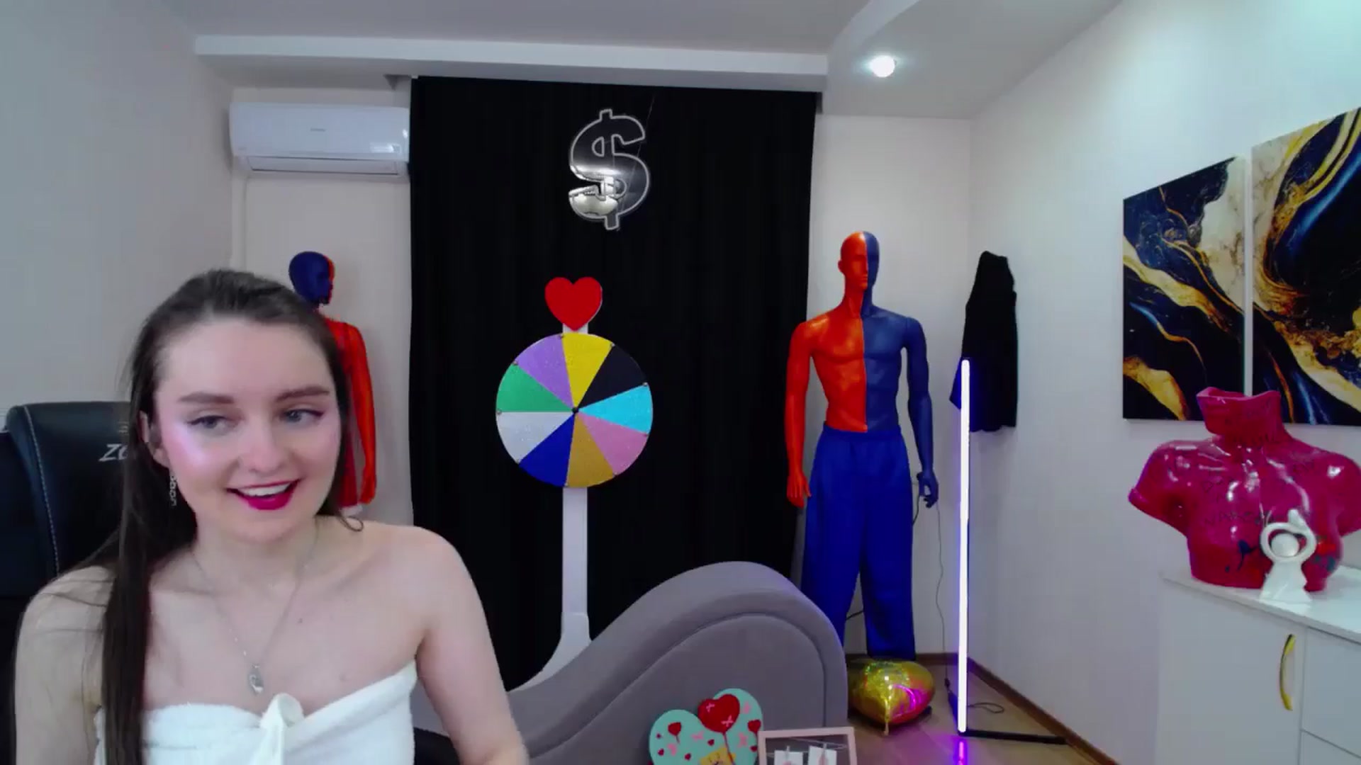 Gallery image thumbnail from Milim_Nava's myfreecams stream on, 02/18/2025, 08:58 image 13 of 20
