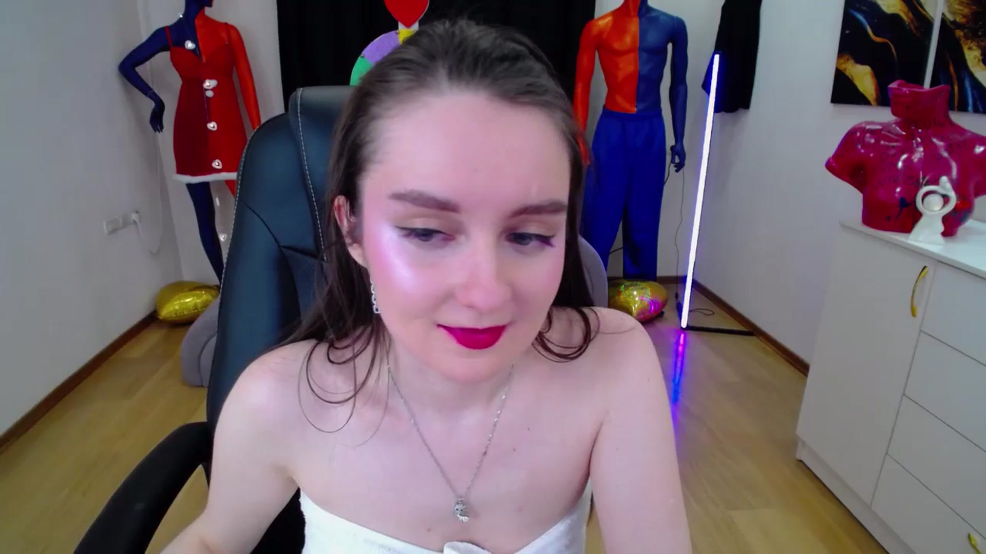 Gallery image thumbnail from Milim_Nava's myfreecams stream on, 02/18/2025, 08:58 image 10 of 20