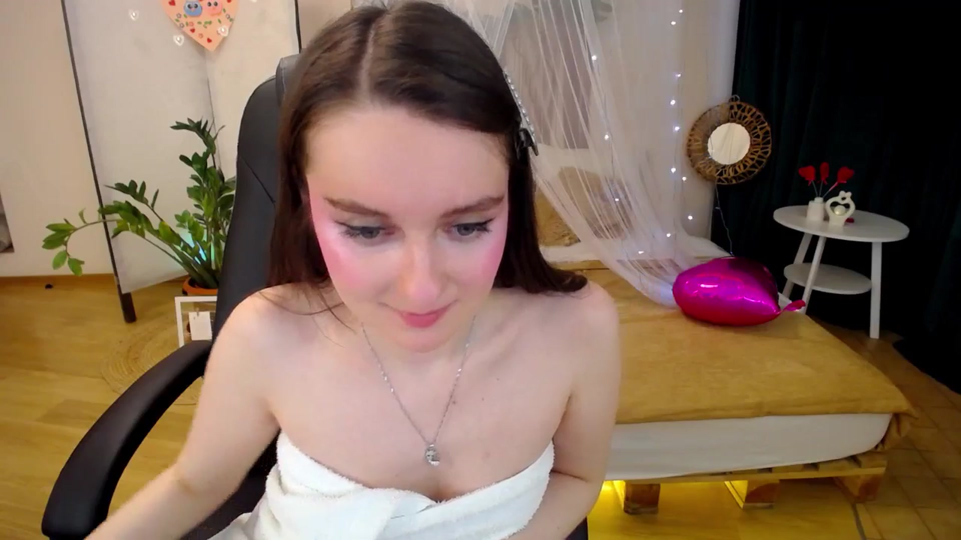 Gallery image thumbnail from Milim_Nava's myfreecams stream on, 02/19/2025, 11:06 image 18 of 20