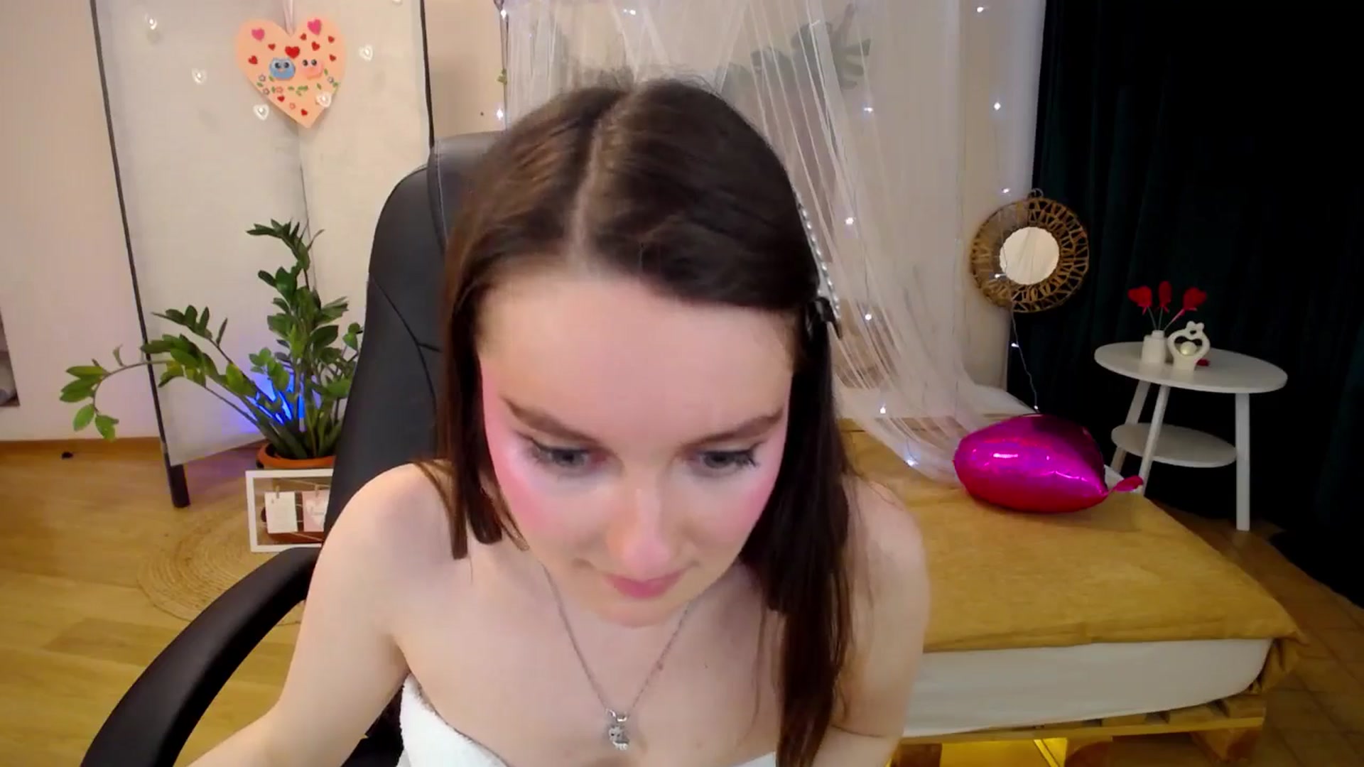 Gallery image thumbnail from Milim_Nava's myfreecams stream on, 02/19/2025, 11:06 image 9 of 20