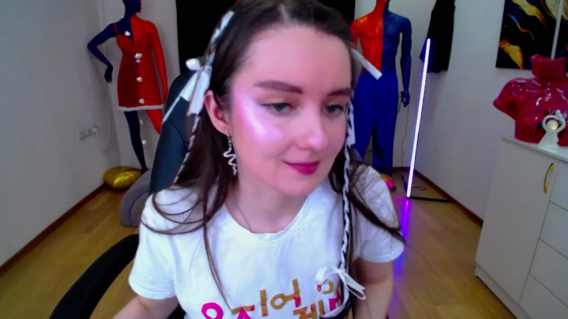 Gallery image thumbnail from Milim_Nava's myfreecams stream on, 02/20/2025, 11:17 image 12 of 20