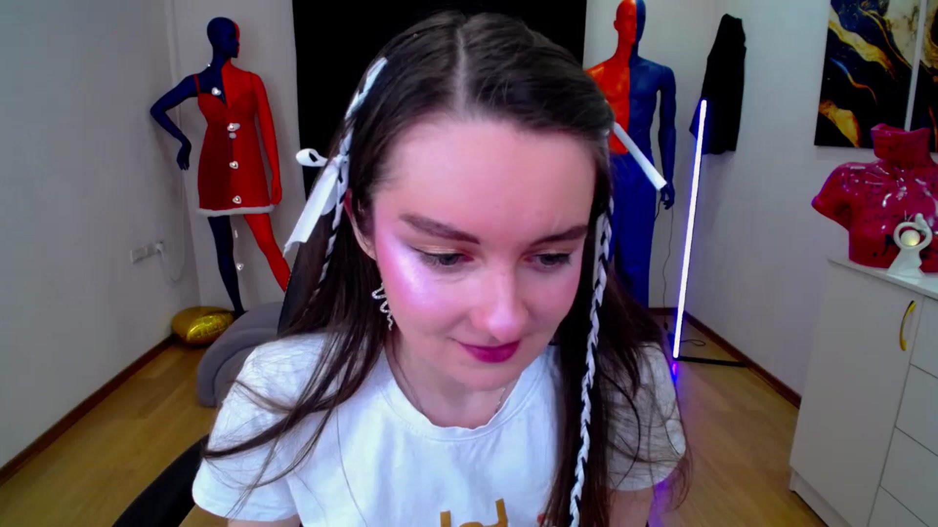 Gallery image thumbnail from Milim_Nava's myfreecams stream on, 02/20/2025, 11:17 image 7 of 20