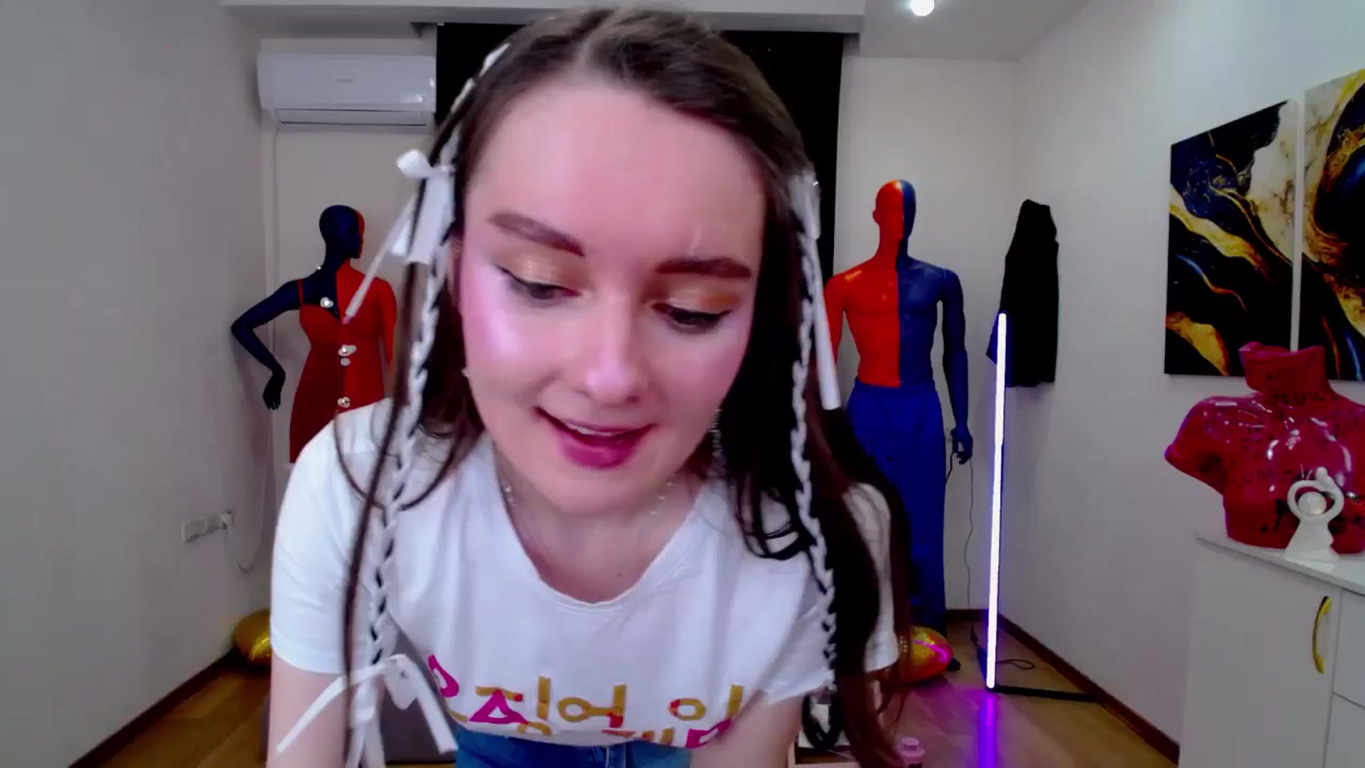 Gallery image thumbnail from Milim_Nava's myfreecams stream on, 02/20/2025, 12:47 image 17 of 20