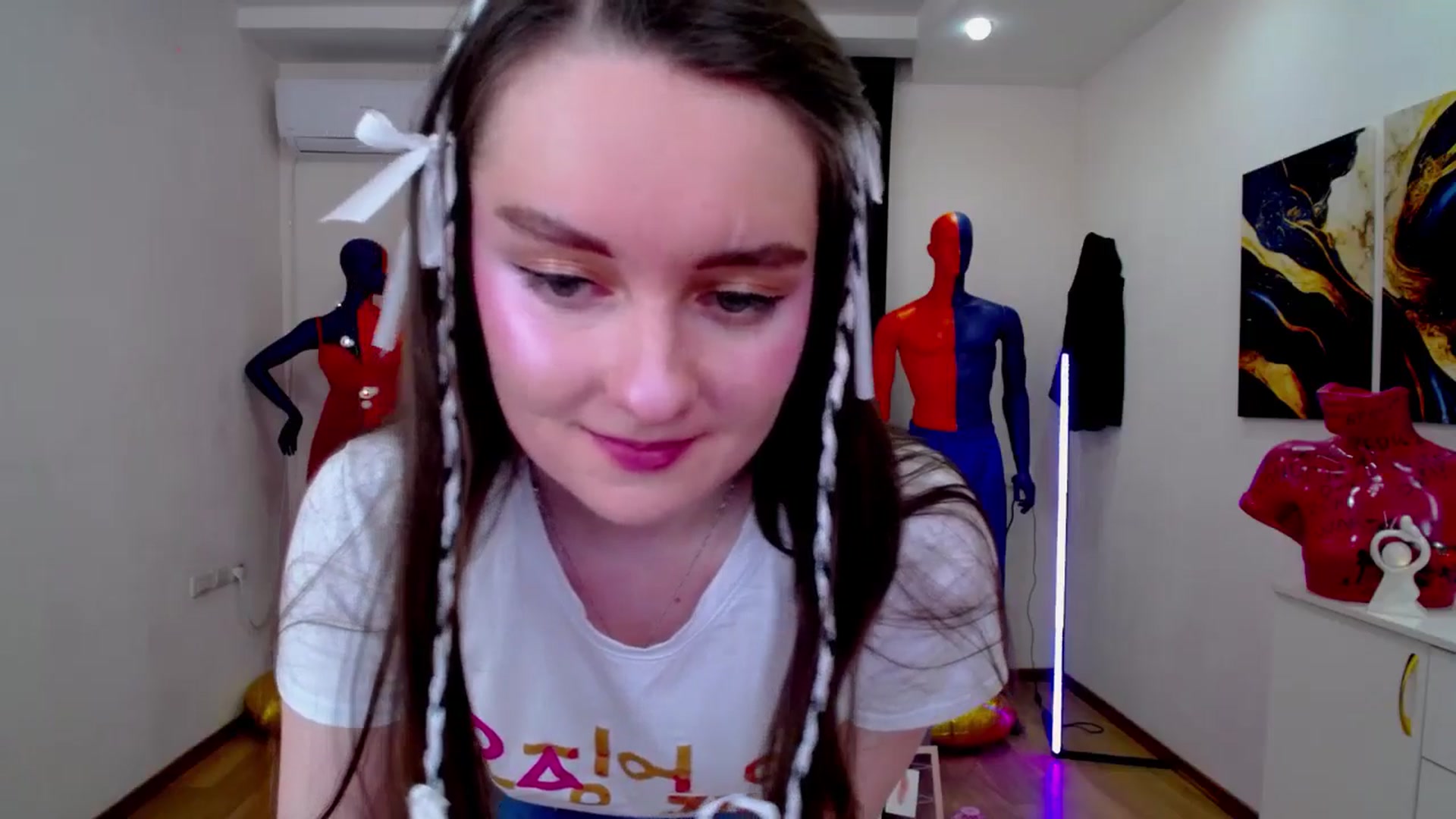Gallery image thumbnail from Milim_Nava's myfreecams stream on, 02/20/2025, 12:47 image 3 of 20