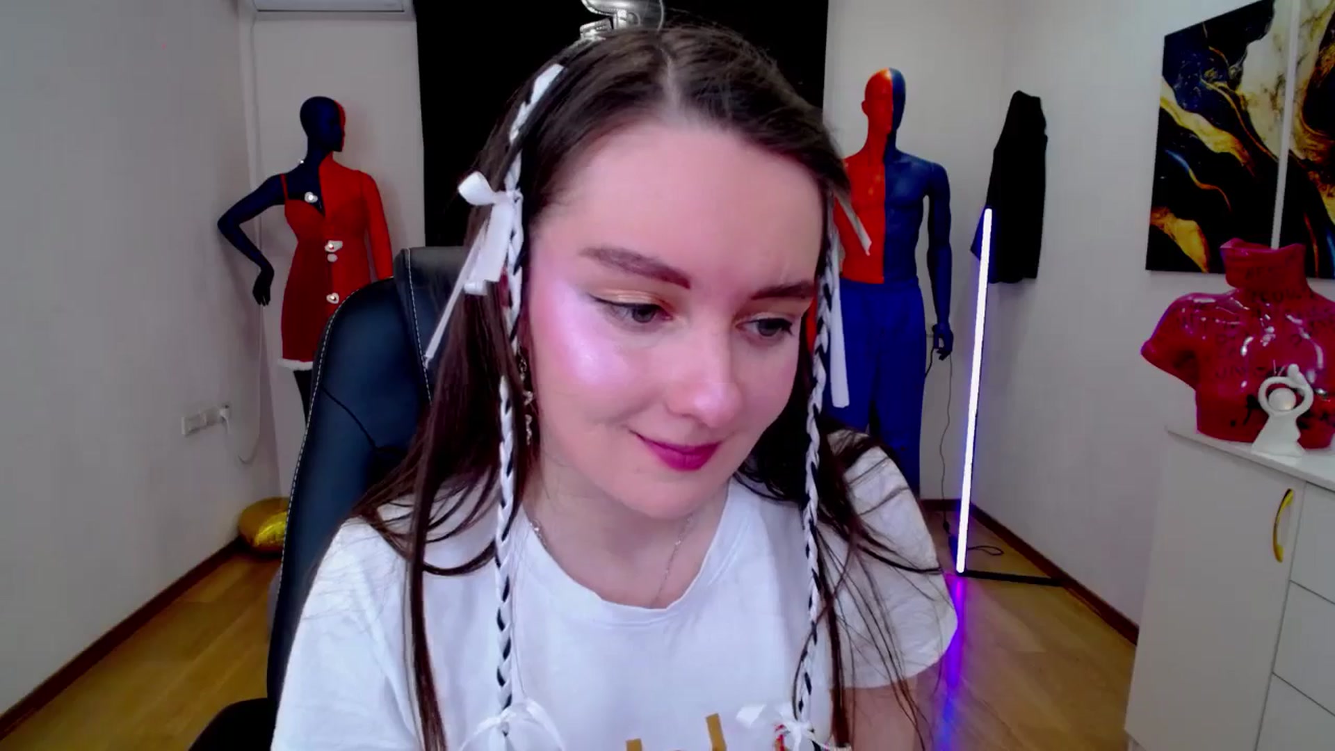 Gallery image thumbnail from Milim_Nava's myfreecams stream on, 02/20/2025, 12:47 image 9 of 20