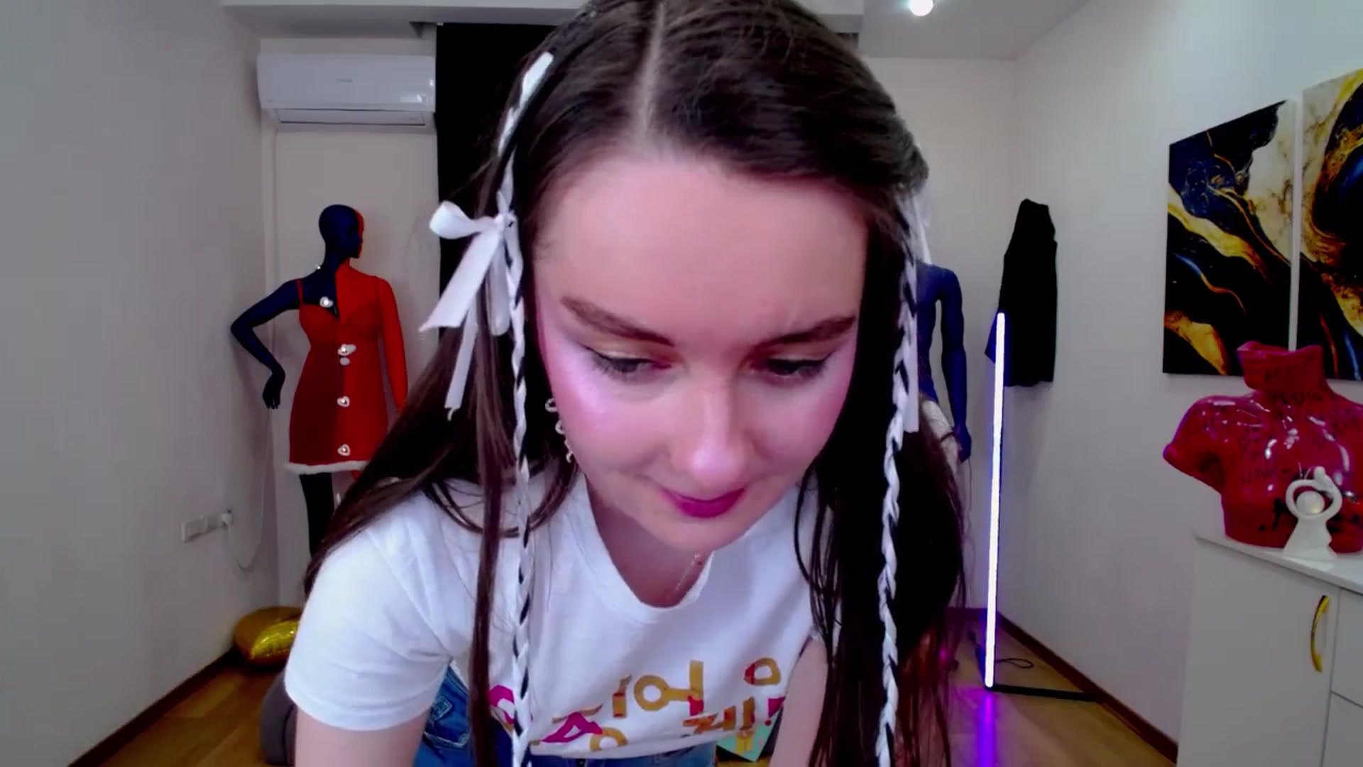 Gallery image thumbnail from Milim_Nava's myfreecams stream on, 02/20/2025, 12:47 image 19 of 20