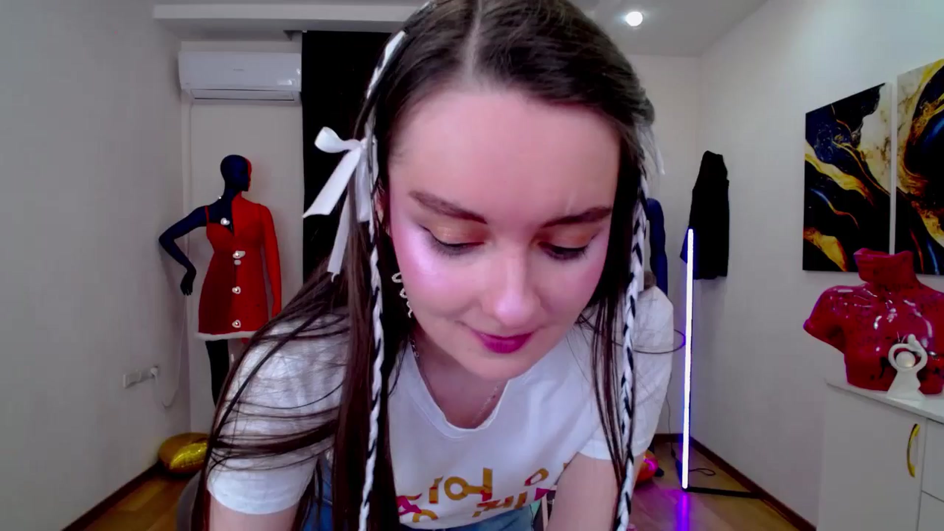 Gallery image thumbnail from Milim_Nava's myfreecams stream on, 02/20/2025, 12:47 image 1 of 20