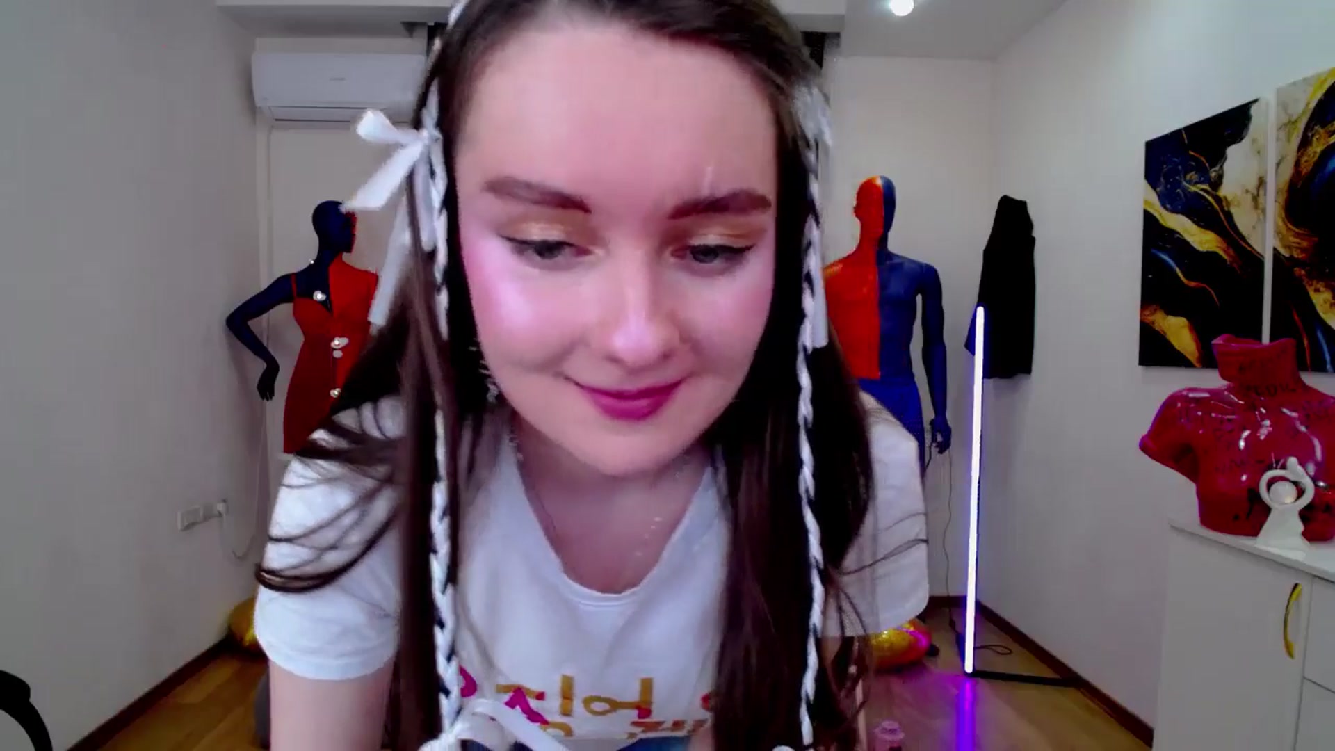 Gallery image thumbnail from Milim_Nava's myfreecams stream on, 02/20/2025, 12:47 image 12 of 20