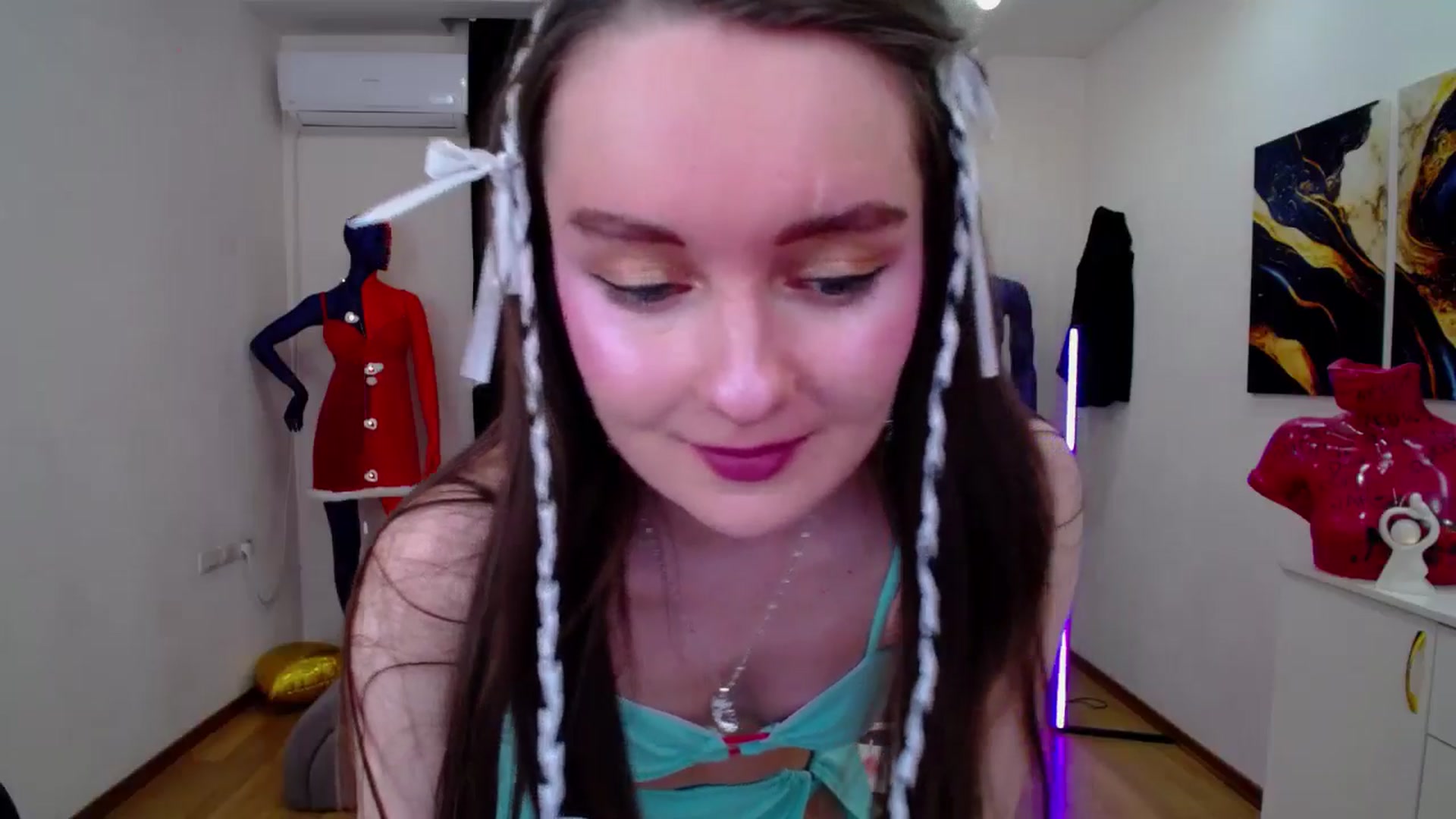 Gallery image thumbnail from Milim_Nava's myfreecams stream on, 02/20/2025, 13:50 image 17 of 20