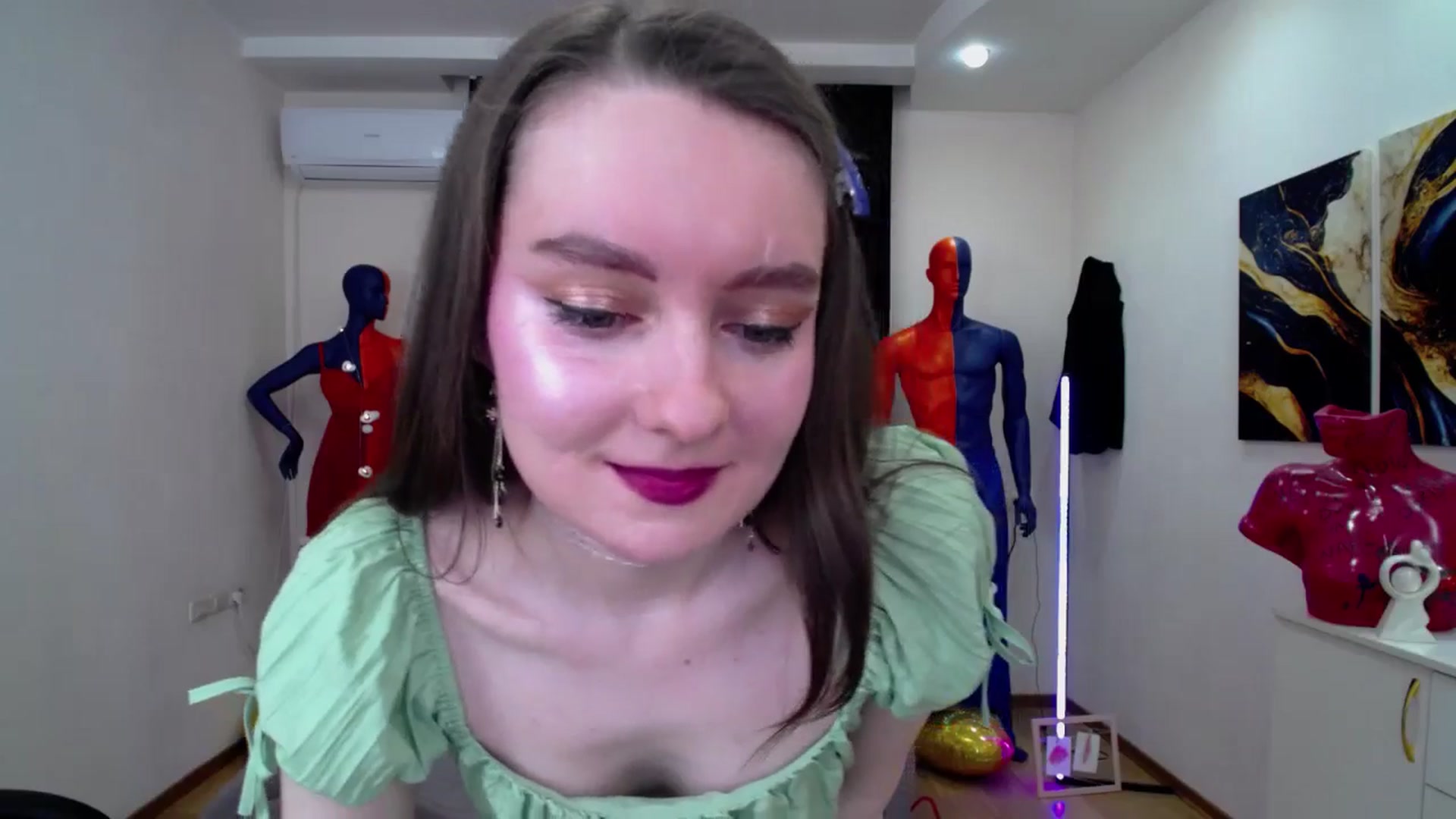Gallery image thumbnail from Milim_Nava's myfreecams stream on, 02/21/2025, 10:49 image 13 of 20