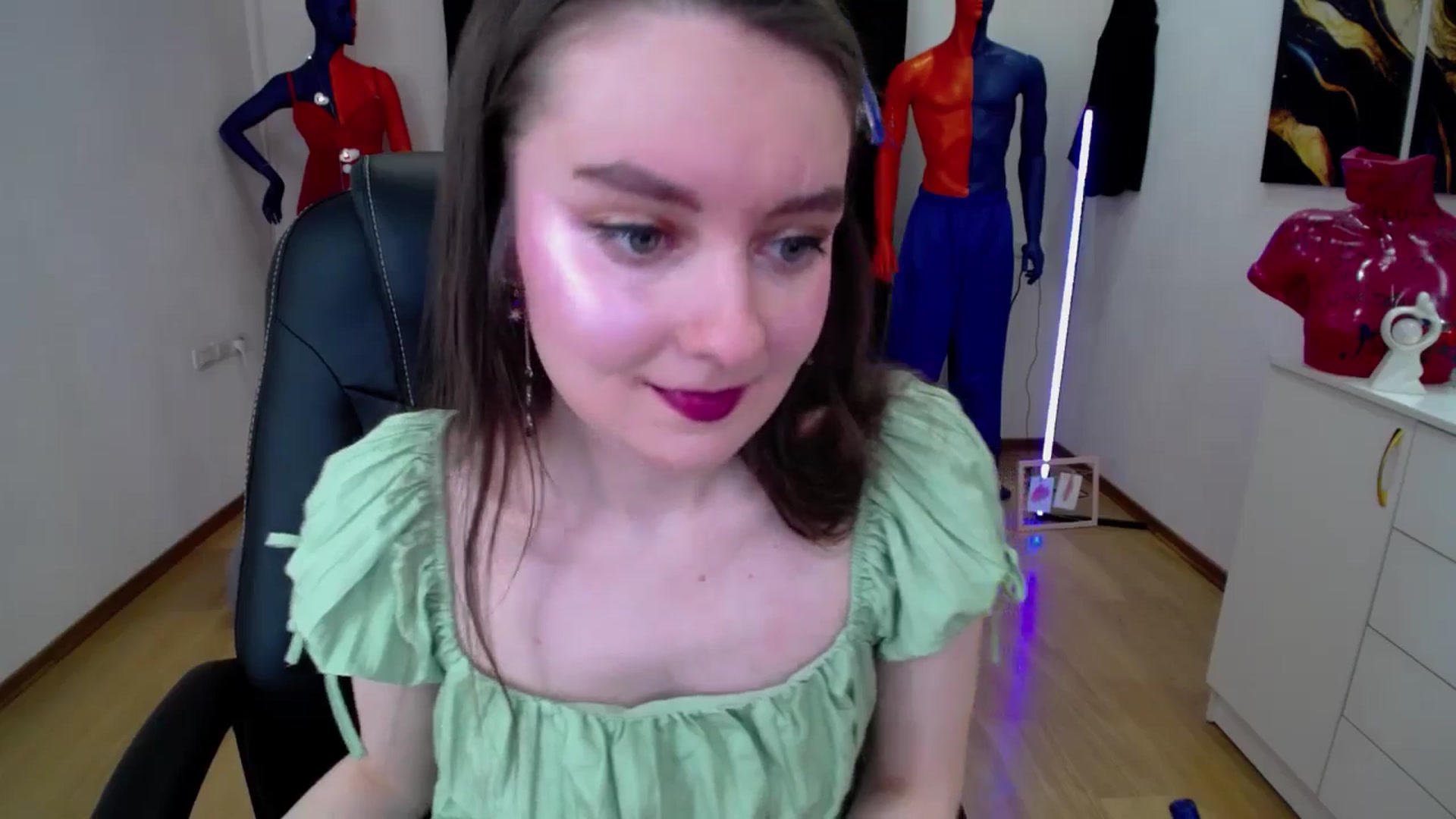 Gallery image thumbnail from Milim_Nava's myfreecams stream on, 02/21/2025, 10:49 image 18 of 20