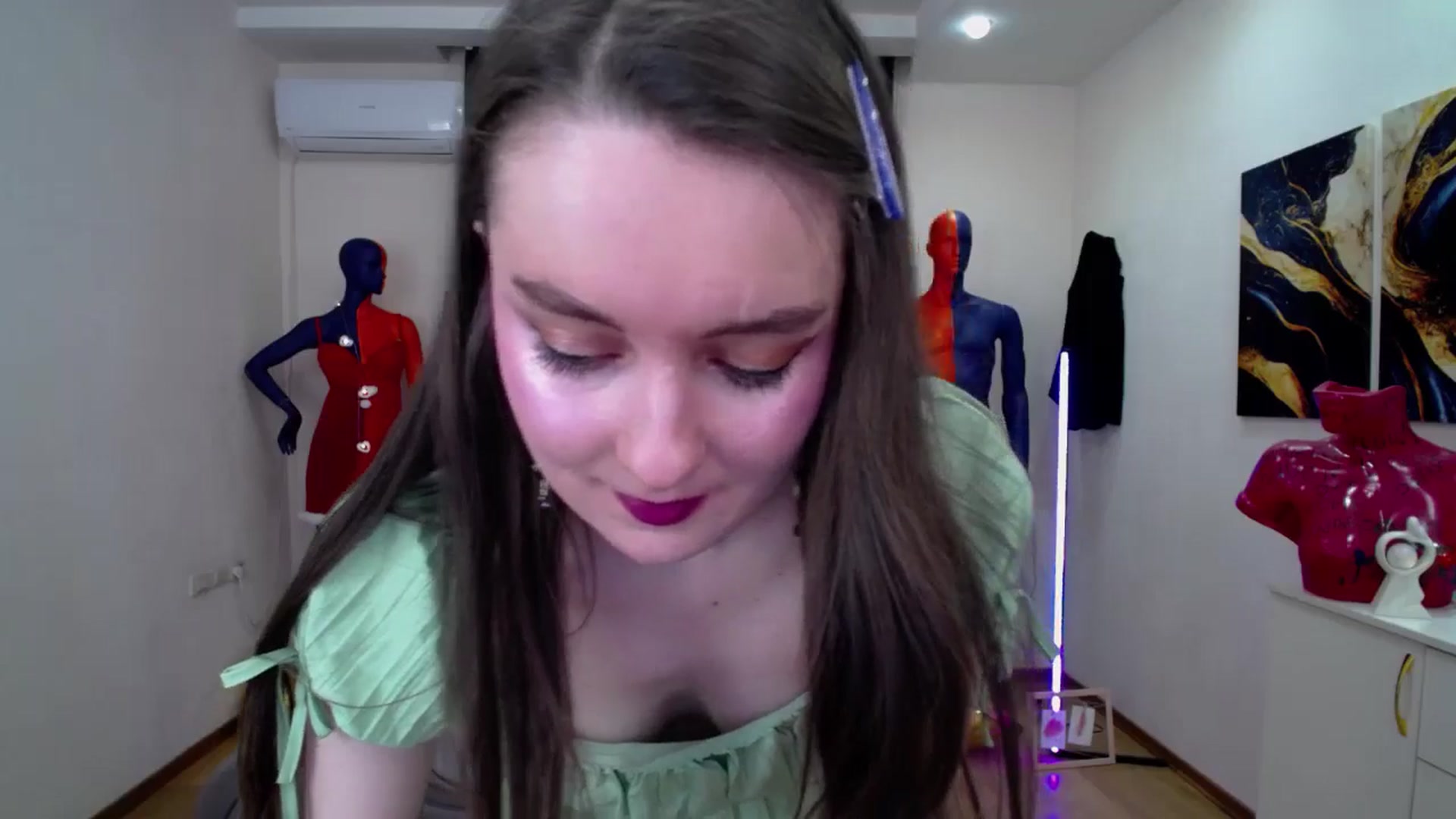 Gallery image thumbnail from Milim_Nava's myfreecams stream on, 02/21/2025, 10:49 image 3 of 20