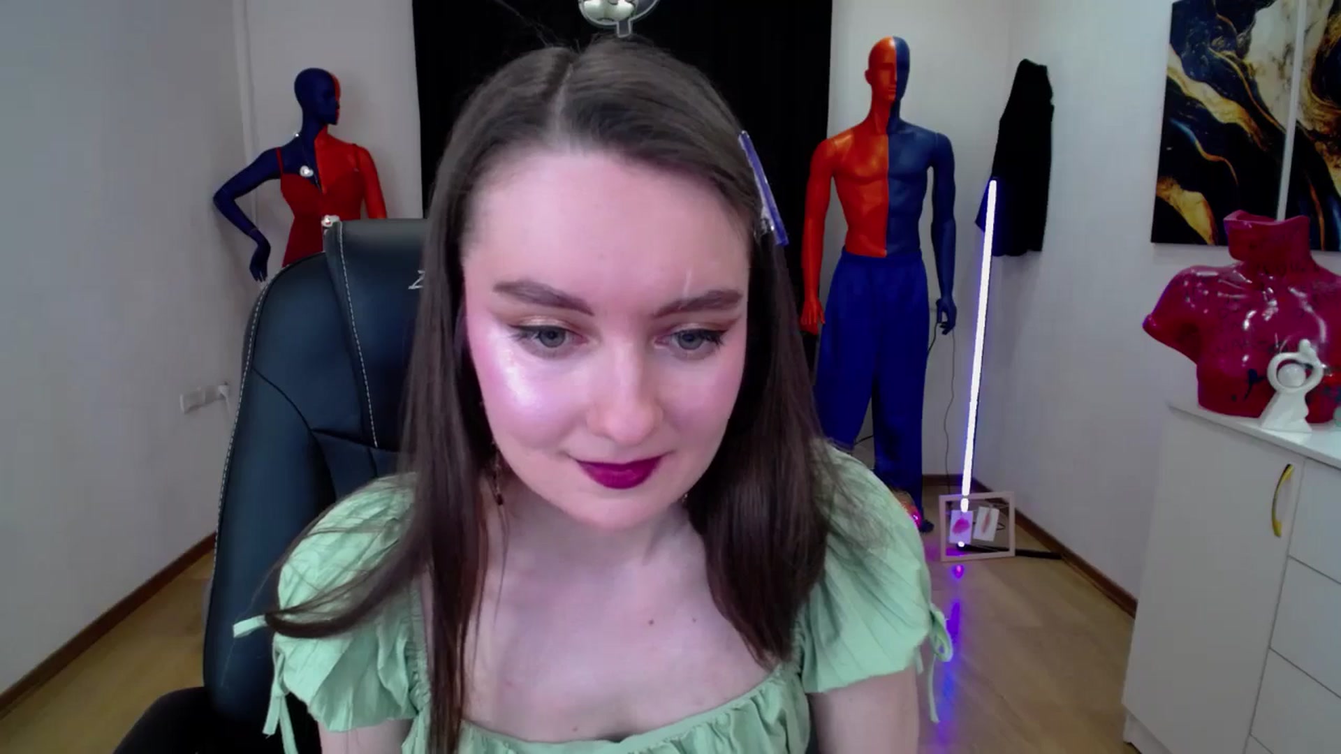 Gallery image thumbnail from Milim_Nava's myfreecams stream on, 02/21/2025, 10:49 image 19 of 20