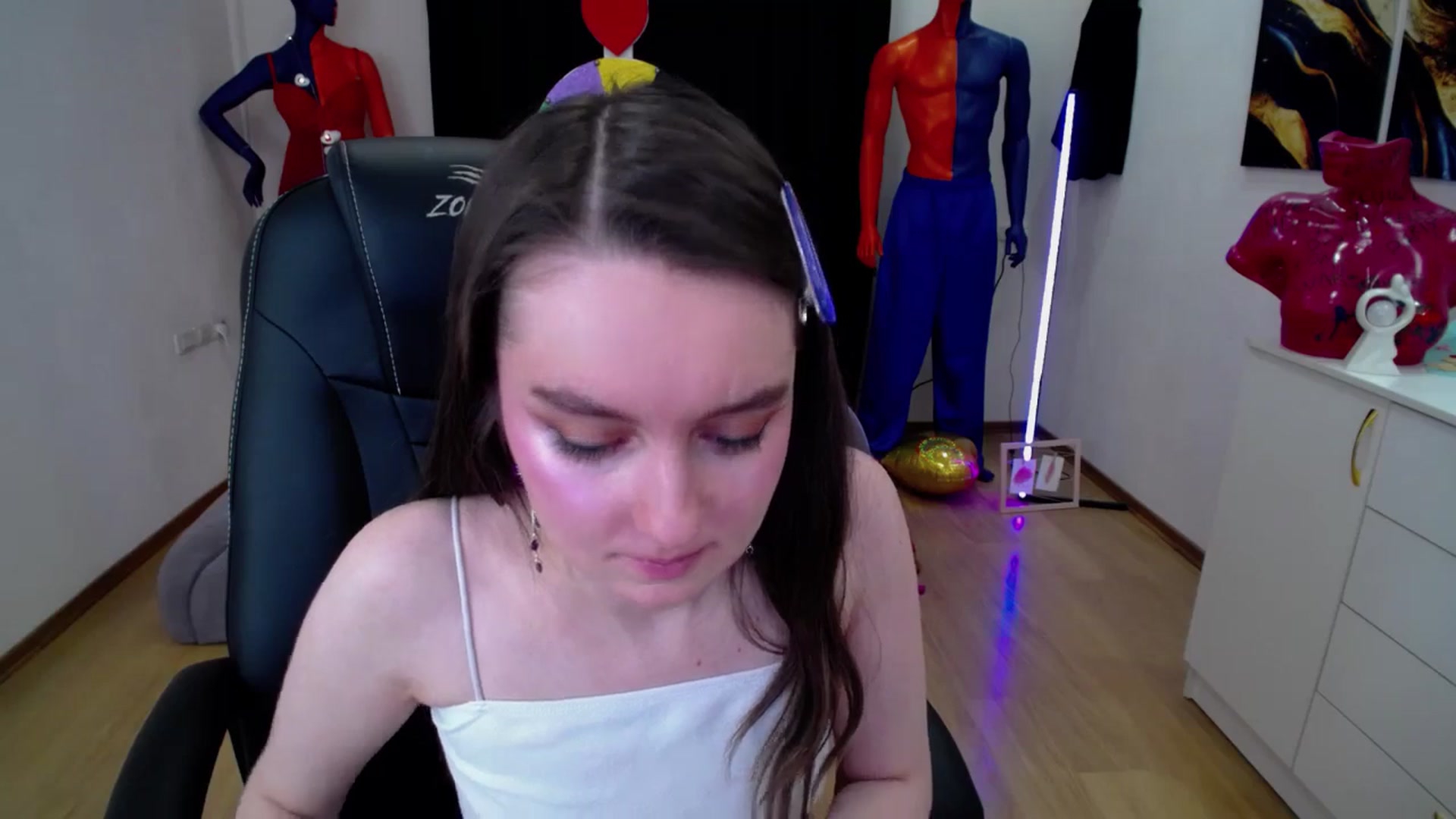 Gallery image thumbnail from Milim_Nava's myfreecams stream on, 02/21/2025, 18:38 image 12 of 20