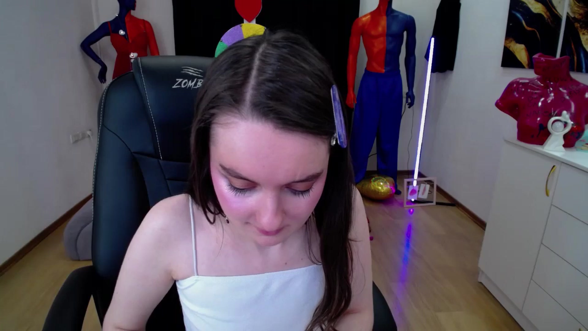 Gallery image thumbnail from Milim_Nava's myfreecams stream on, 02/21/2025, 18:38 image 14 of 20