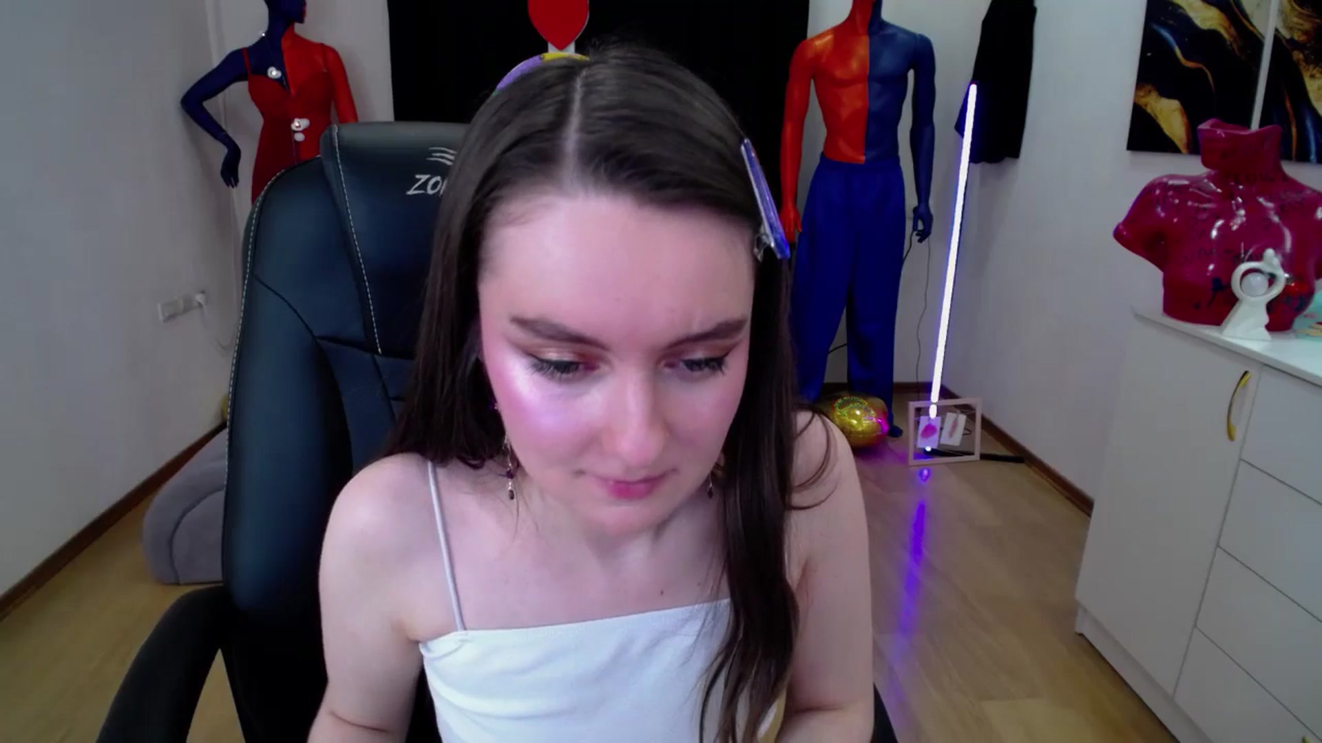 Gallery image thumbnail from Milim_Nava's myfreecams stream on, 02/21/2025, 18:38 image 2 of 20