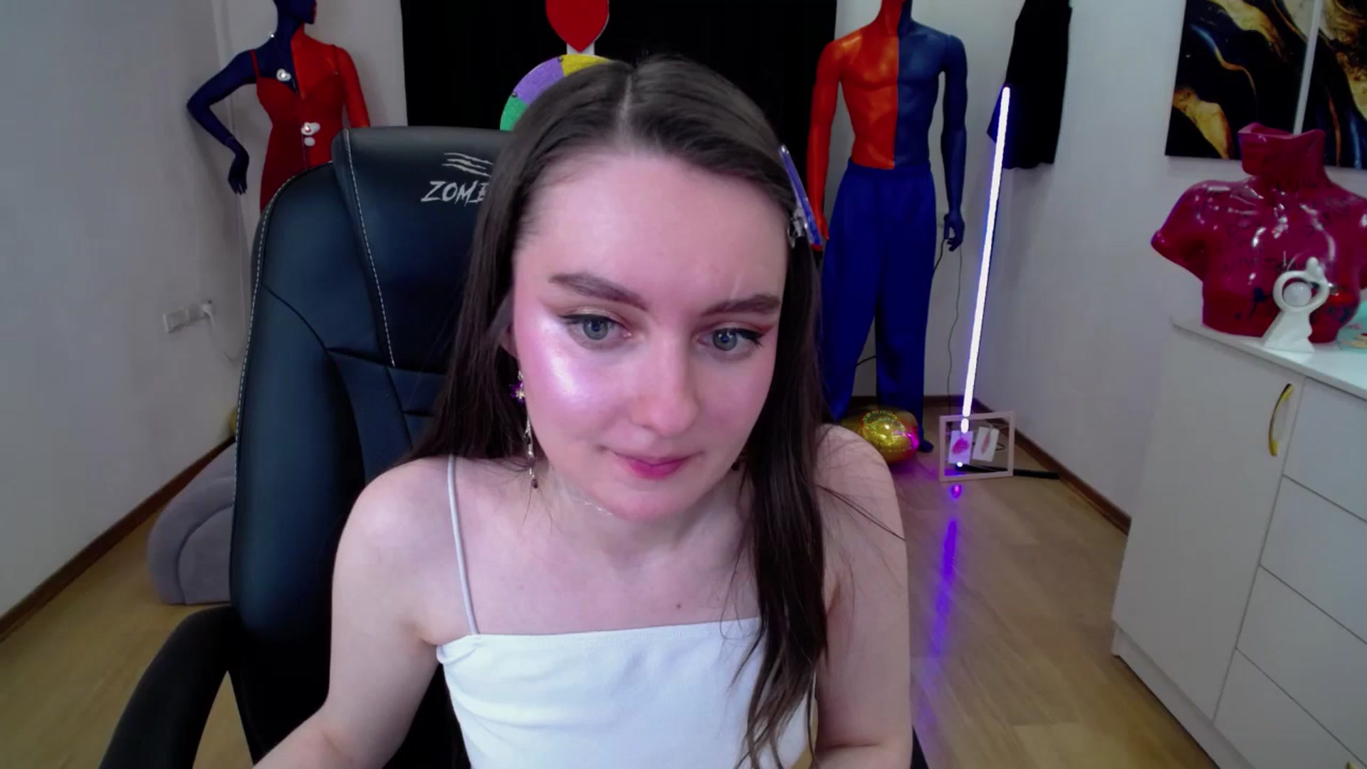 Gallery image thumbnail from Milim_Nava's myfreecams stream on, 02/21/2025, 18:38 image 1 of 20