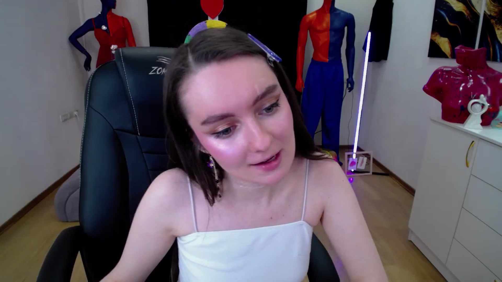 Gallery image thumbnail from Milim_Nava's myfreecams stream on, 02/21/2025, 18:38 image 17 of 20
