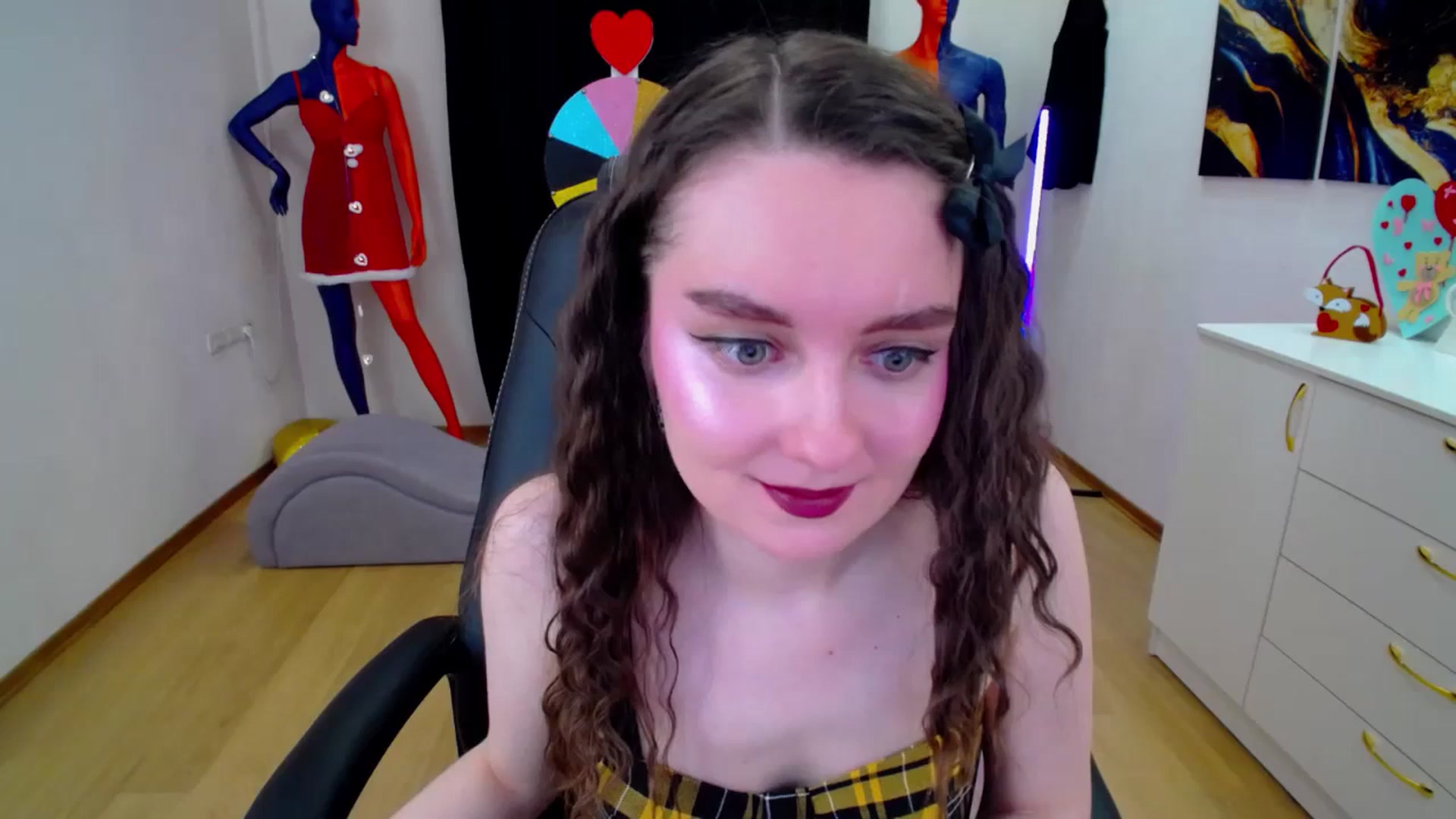 Gallery image thumbnail from Milim_Nava's myfreecams stream on, 02/23/2025, 20:15 image 7 of 20