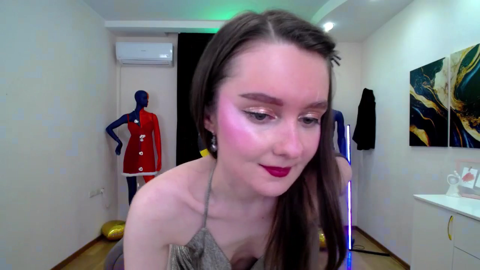 Gallery image thumbnail from Milim_Nava's myfreecams stream on, 03/04/2025, 08:47 image 2 of 20