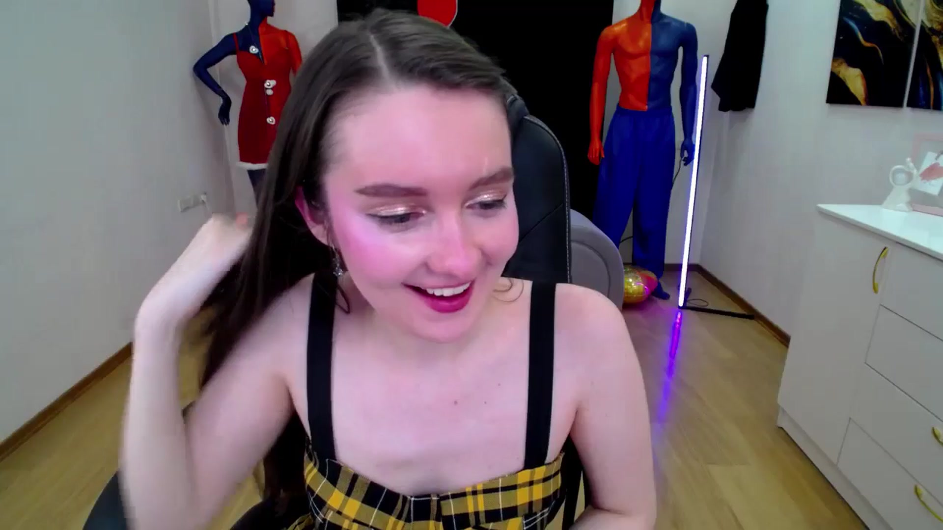 Gallery image thumbnail from Milim_Nava's myfreecams stream on, 03/04/2025, 12:59 image 12 of 20