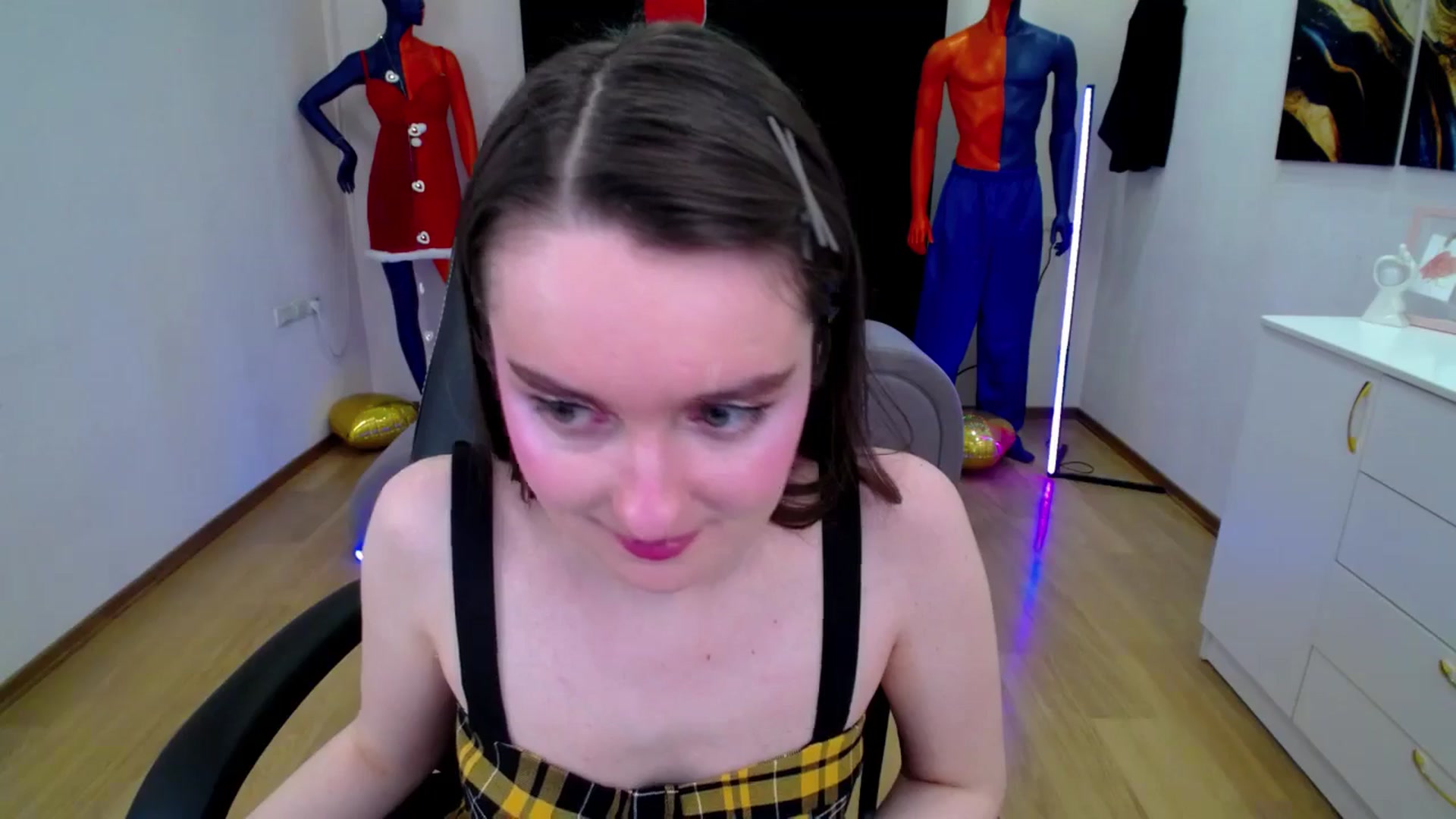 Gallery image thumbnail from Milim_Nava's myfreecams stream on, 03/04/2025, 12:59 image 8 of 20