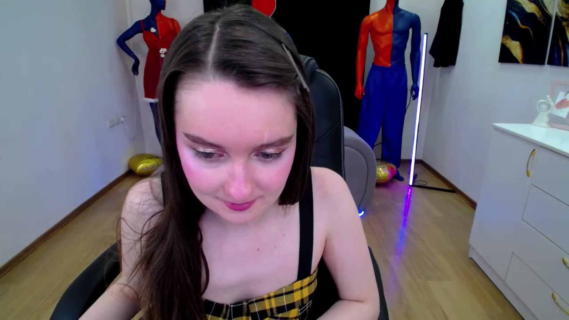 Gallery image thumbnail from Milim_Nava's myfreecams stream on, 03/04/2025, 12:59 image 13 of 20