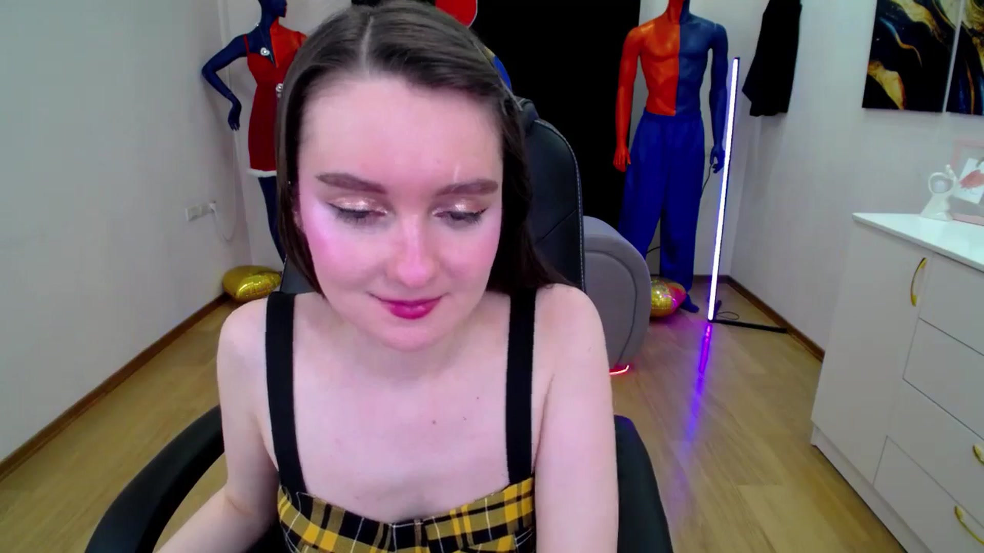 Gallery image thumbnail from Milim_Nava's myfreecams stream on, 03/04/2025, 12:59 image 7 of 20