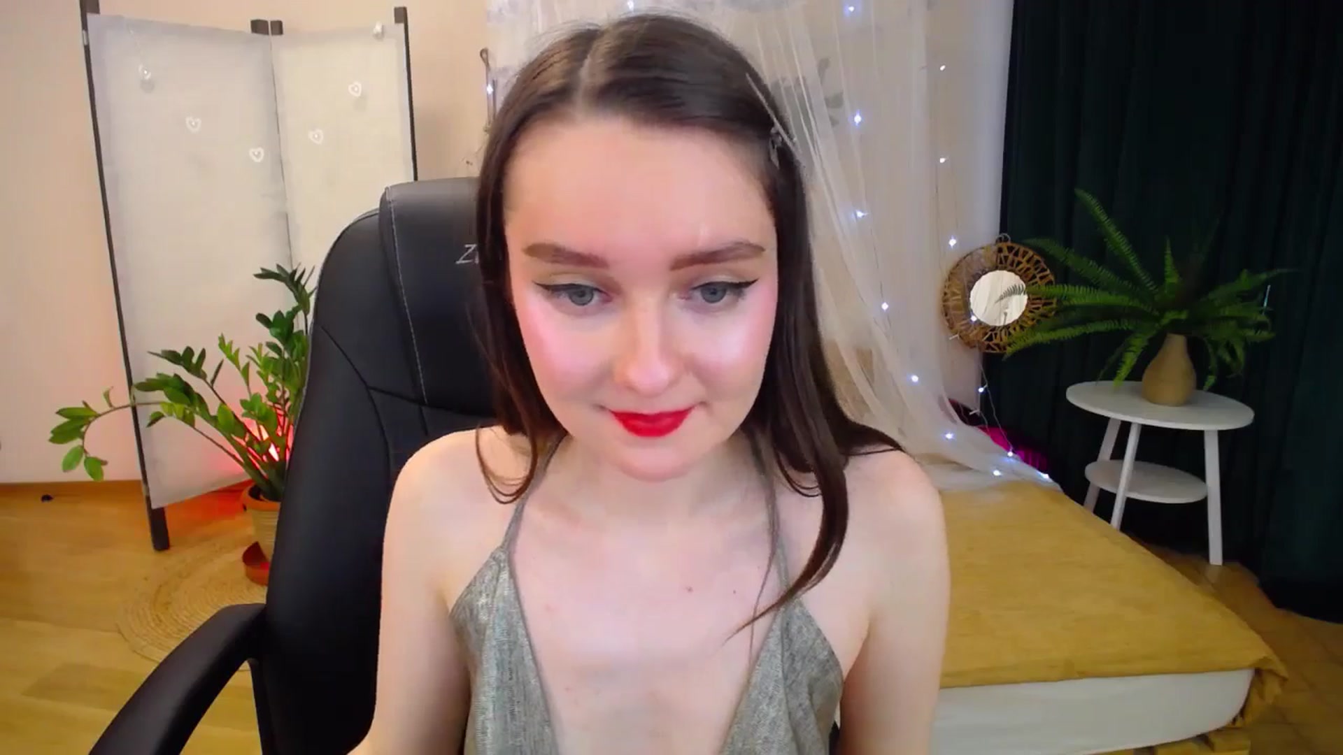 Gallery image thumbnail from Milim_Nava's myfreecams stream on, 03/05/2025, 11:37 image 6 of 20