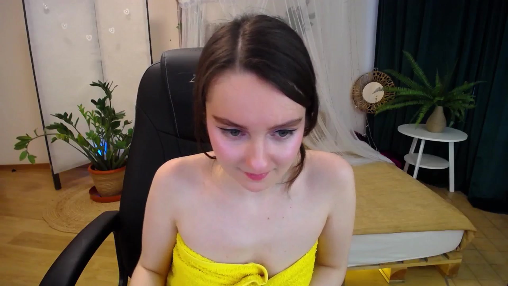 Gallery image thumbnail from Milim_Nava's myfreecams stream on, 03/07/2025, 10:01 image 9 of 20