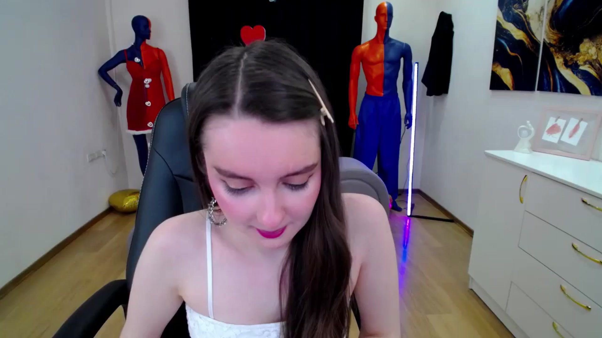 Gallery image thumbnail from Milim_Nava's myfreecams stream on, 03/09/2025, 16:38 image 8 of 20