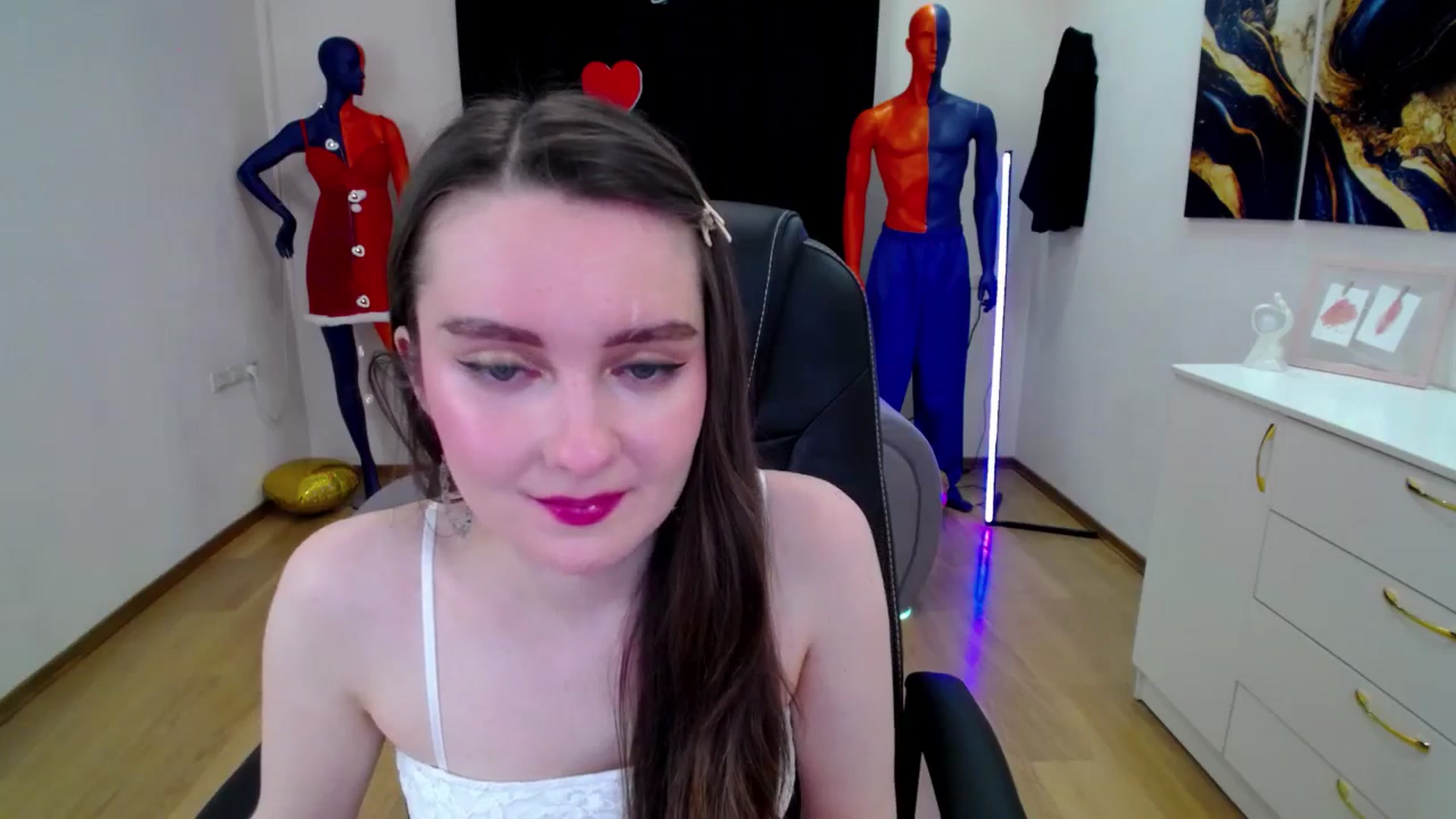 Gallery image thumbnail from Milim_Nava's myfreecams stream on, 03/09/2025, 16:38 image 9 of 20