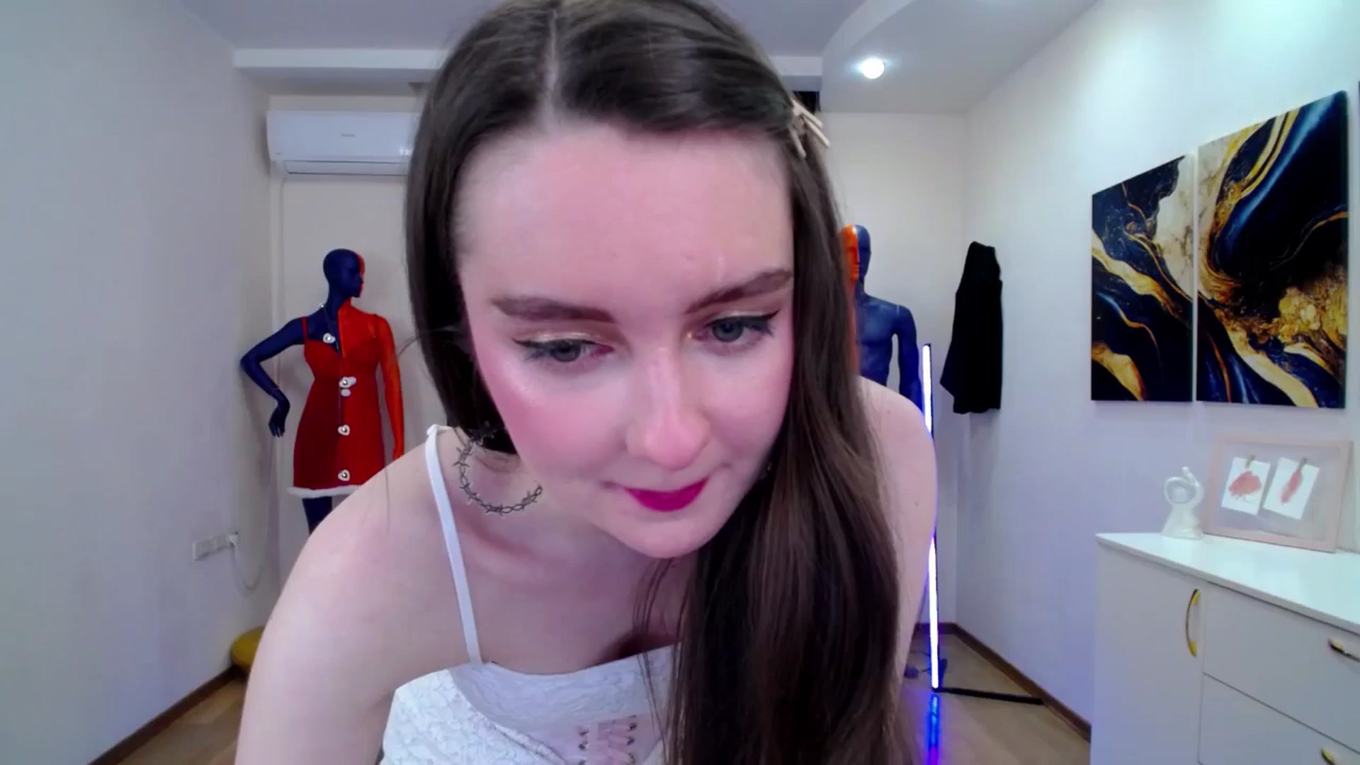 Gallery image thumbnail from Milim_Nava's myfreecams stream on, 03/09/2025, 16:38 image 5 of 20