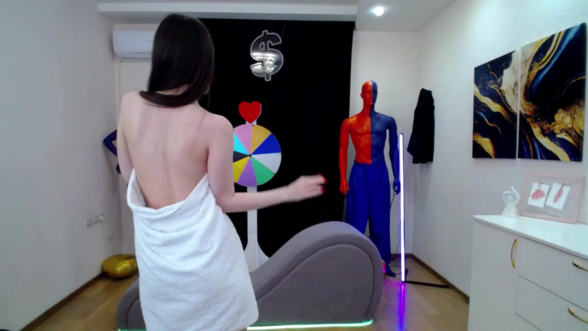 Gallery image thumbnail from Milim_Nava's myfreecams stream on, 03/09/2025, 16:38 image 13 of 20