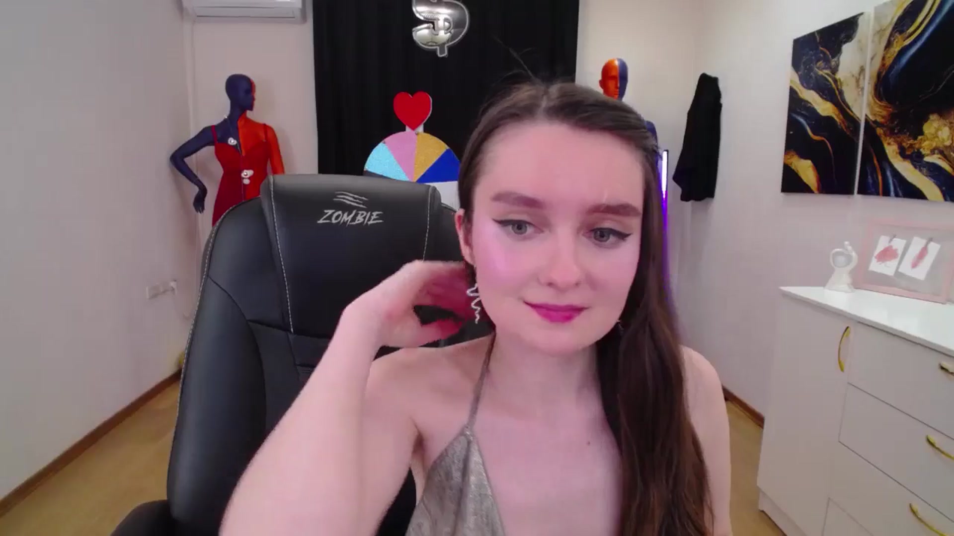 Gallery image thumbnail from Milim_Nava's myfreecams stream on, 03/10/2025, 07:56 image 20 of 20