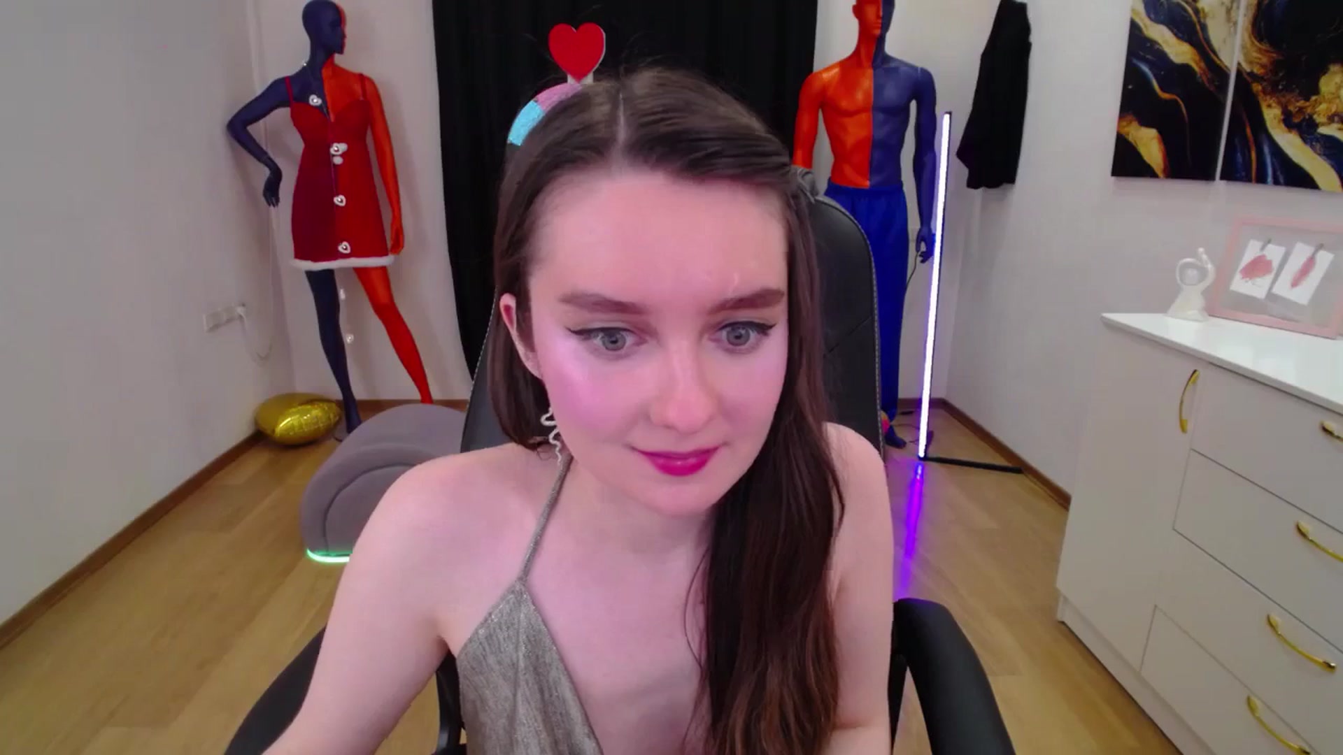 Gallery image thumbnail from Milim_Nava's myfreecams stream on, 03/10/2025, 07:56 image 14 of 20