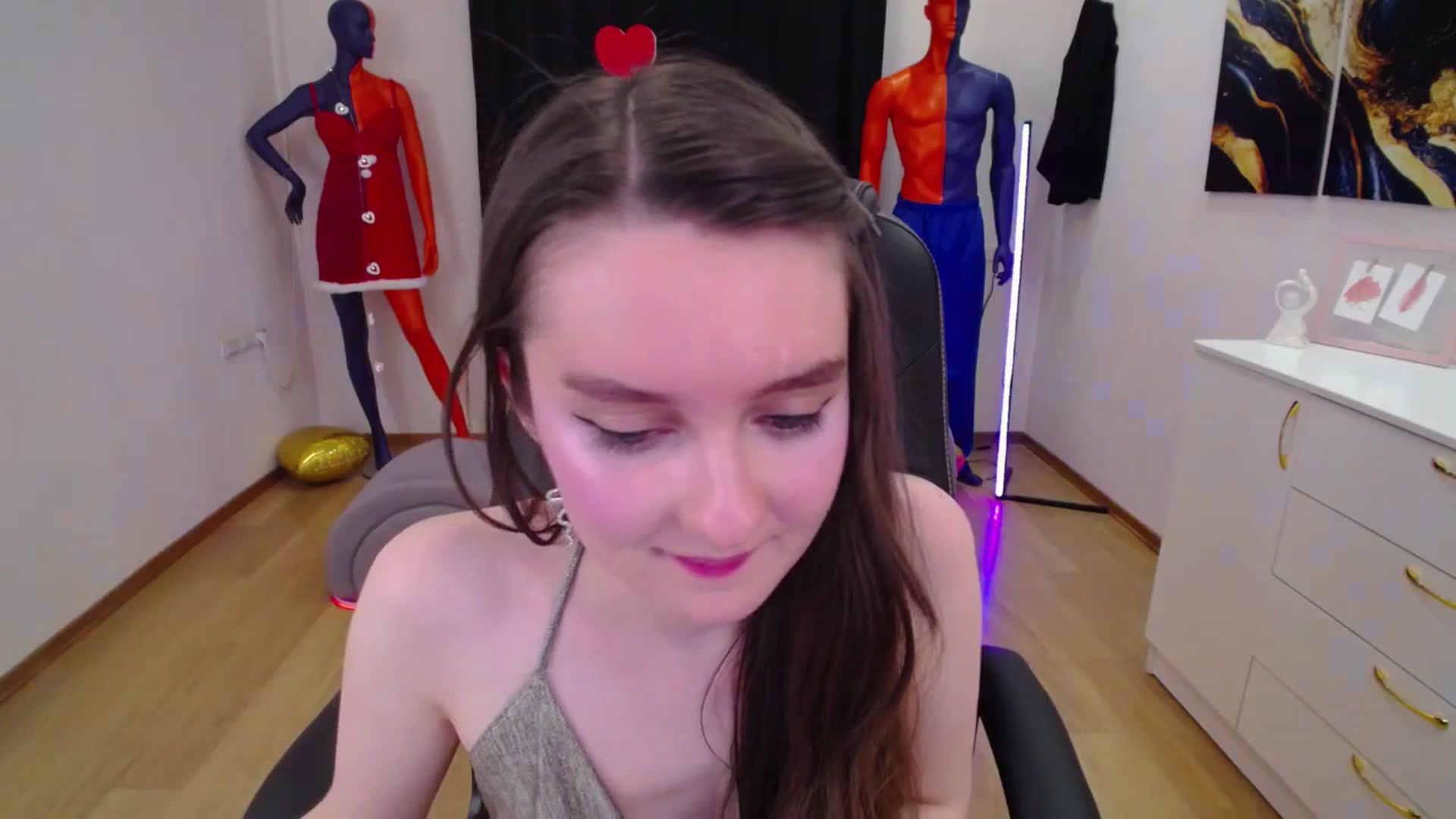 Gallery image thumbnail from Milim_Nava's myfreecams stream on, 03/10/2025, 07:56 image 15 of 20