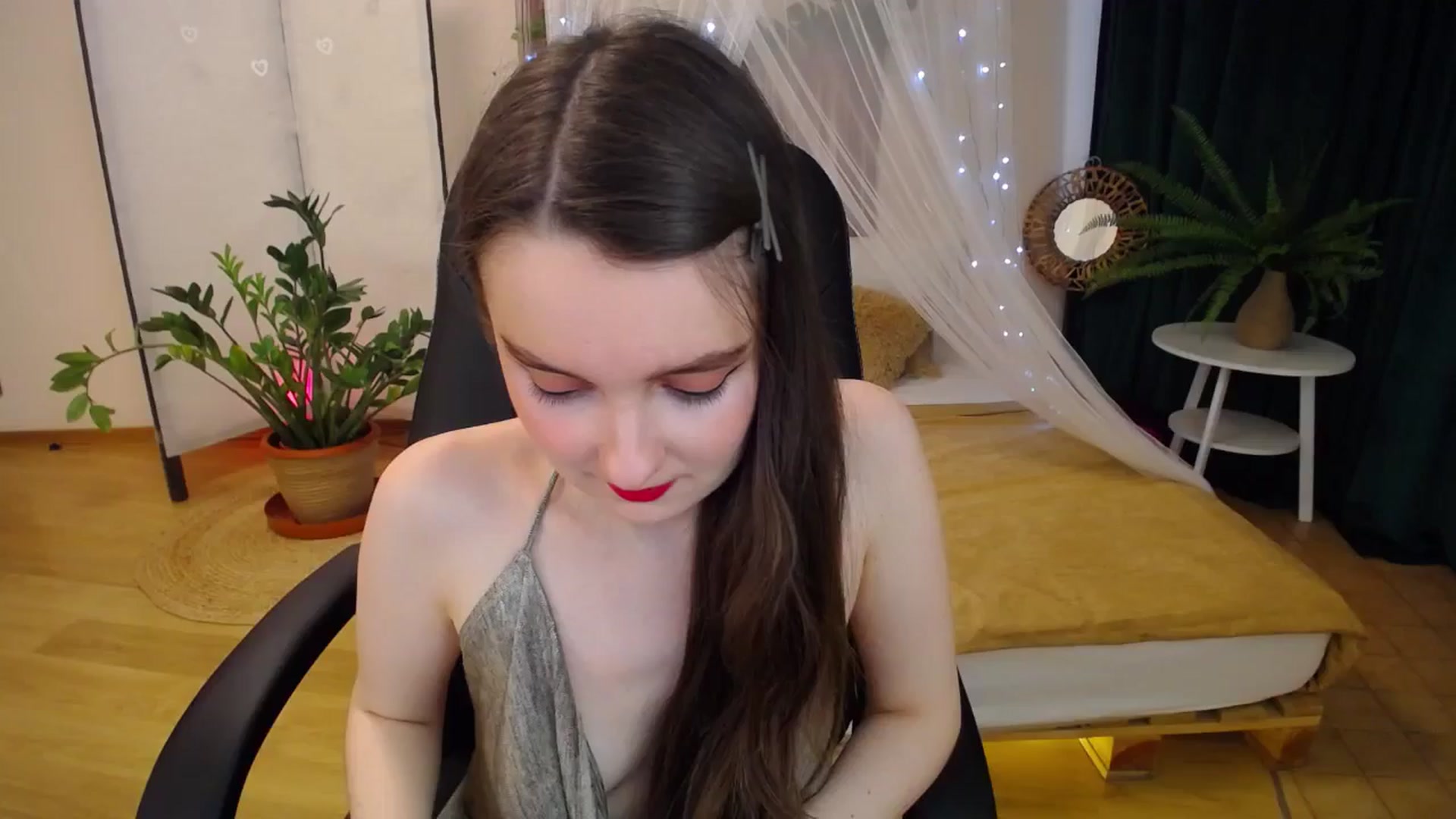 Gallery image thumbnail from Milim_Nava's myfreecams stream on, 03/11/2025, 10:01 image 1 of 20