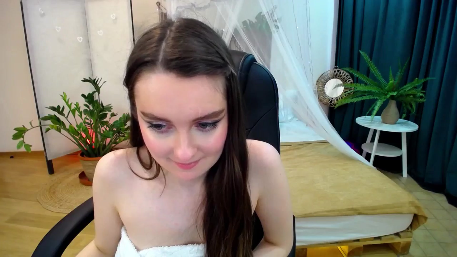 Gallery image thumbnail from Milim_Nava's myfreecams stream on, 03/13/2025, 08:03 image 3 of 20