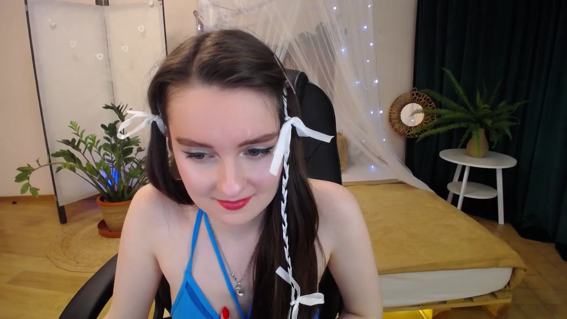 Gallery image thumbnail from Milim_Nava's myfreecams stream on, 03/16/2025, 21:44 image 19 of 20