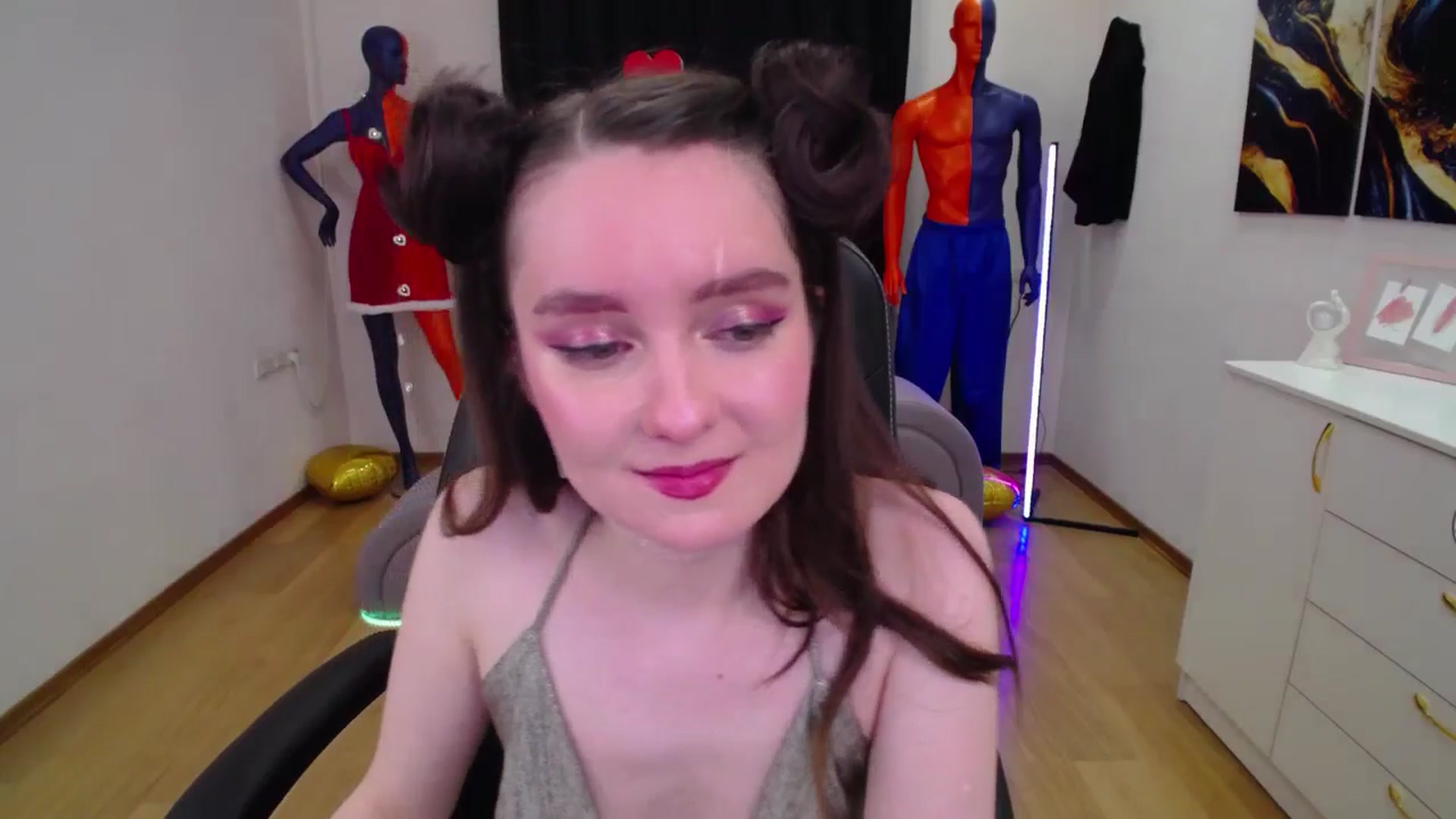 Gallery image thumbnail from Milim_Nava's myfreecams stream on, 03/19/2025, 06:20 image 5 of 20