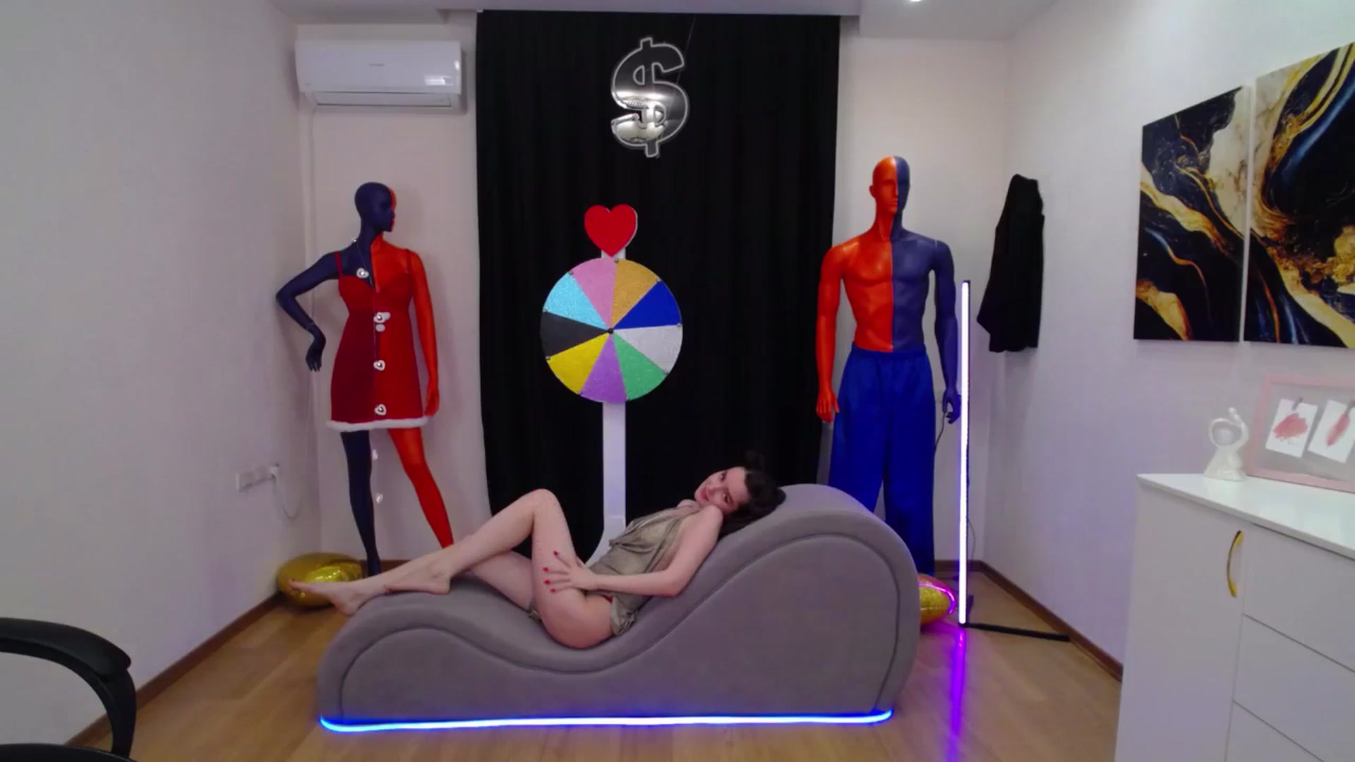 Gallery image thumbnail from Milim_Nava's myfreecams stream on, 03/19/2025, 06:20 image 18 of 20