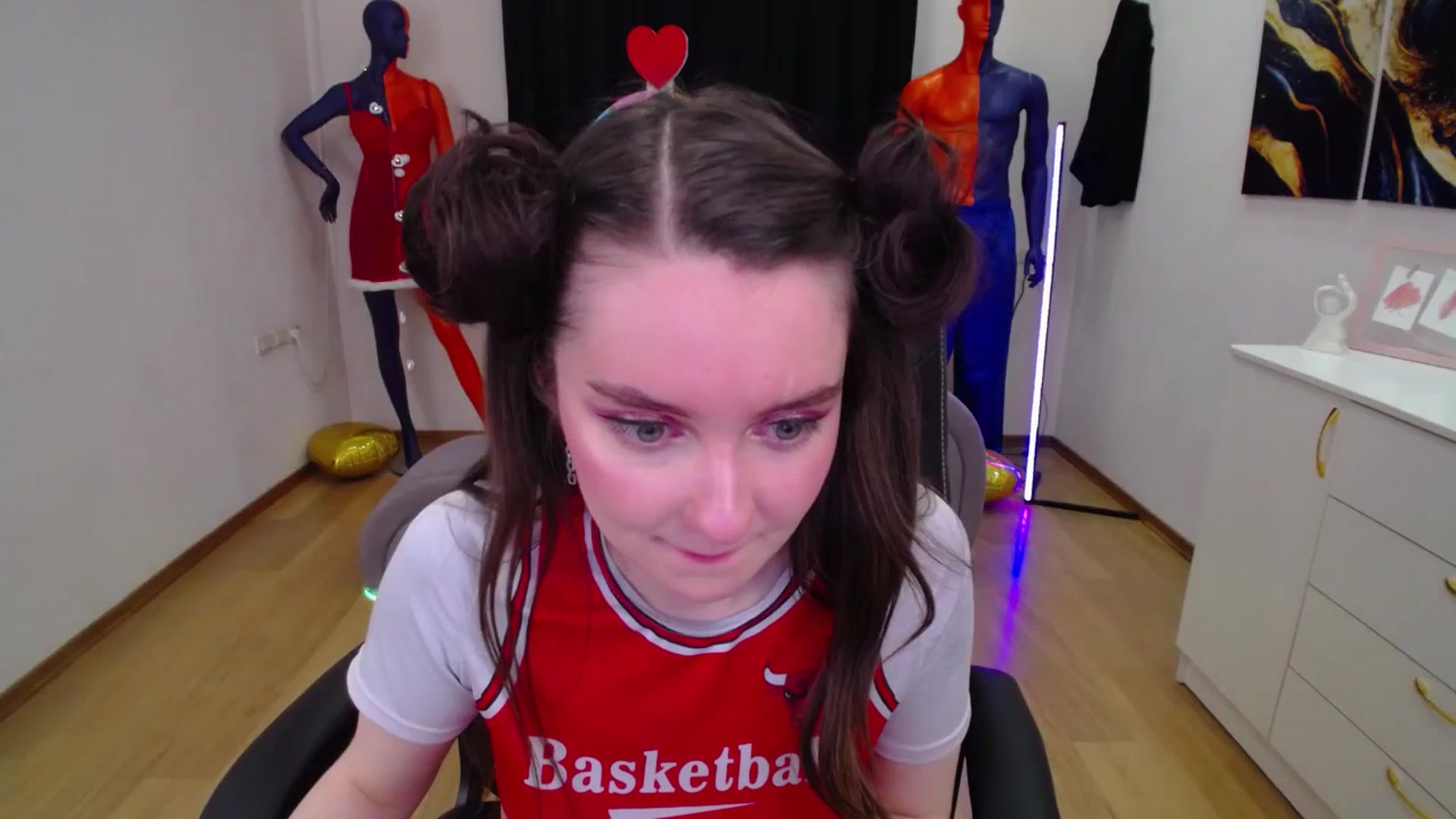 Gallery image thumbnail from Milim_Nava's myfreecams stream on, 03/19/2025, 07:22 image 4 of 20