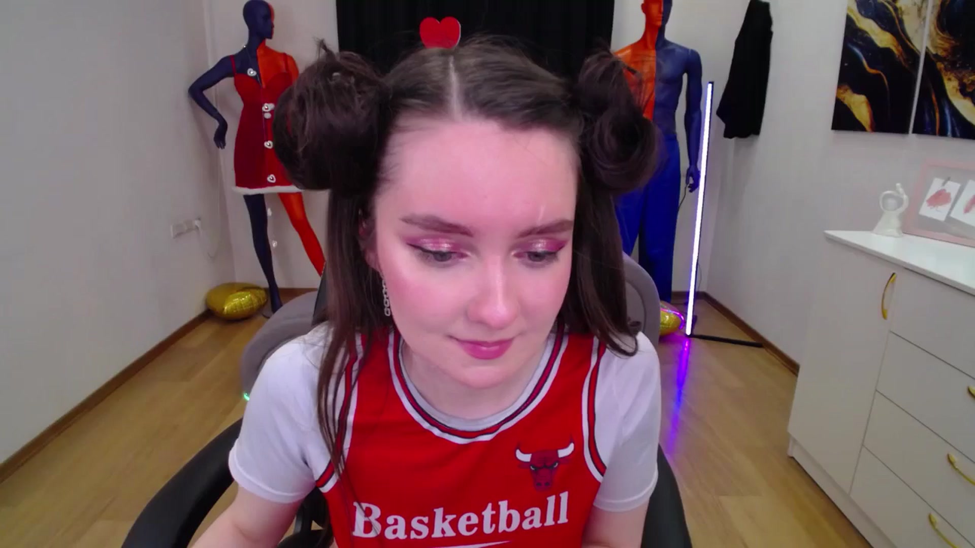 Gallery image thumbnail from Milim_Nava's myfreecams stream on, 03/19/2025, 07:22 image 2 of 20