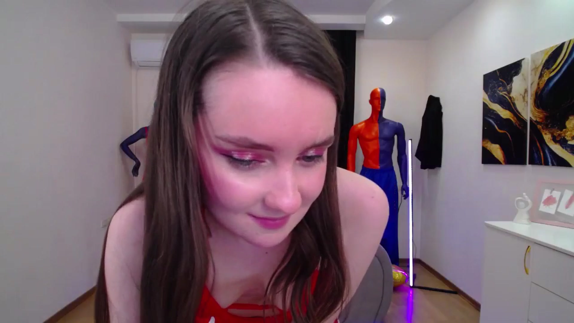 Gallery image thumbnail from Milim_Nava's myfreecams stream on, 03/19/2025, 09:50 image 9 of 20