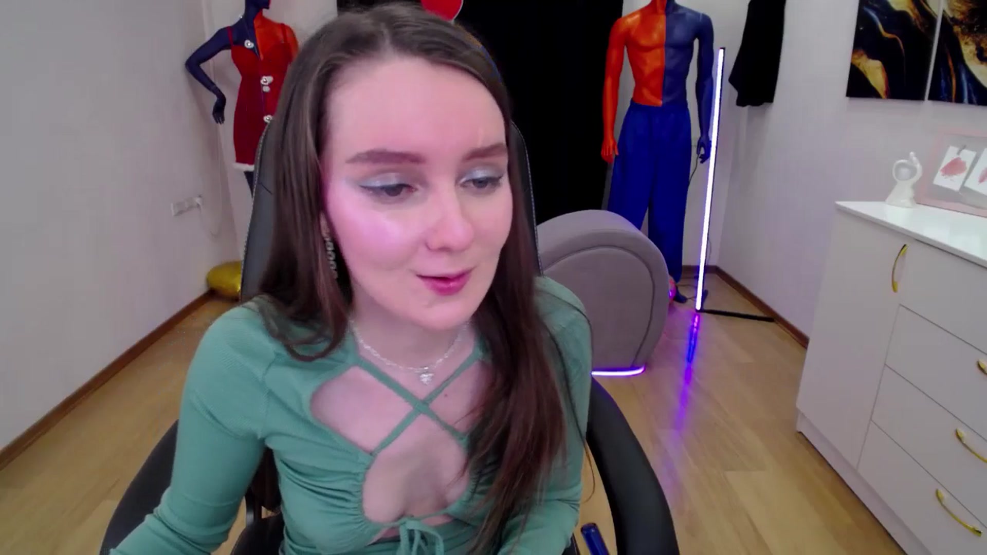 Gallery image thumbnail from Milim_Nava's myfreecams stream on, 03/20/2025, 08:39 image 14 of 20