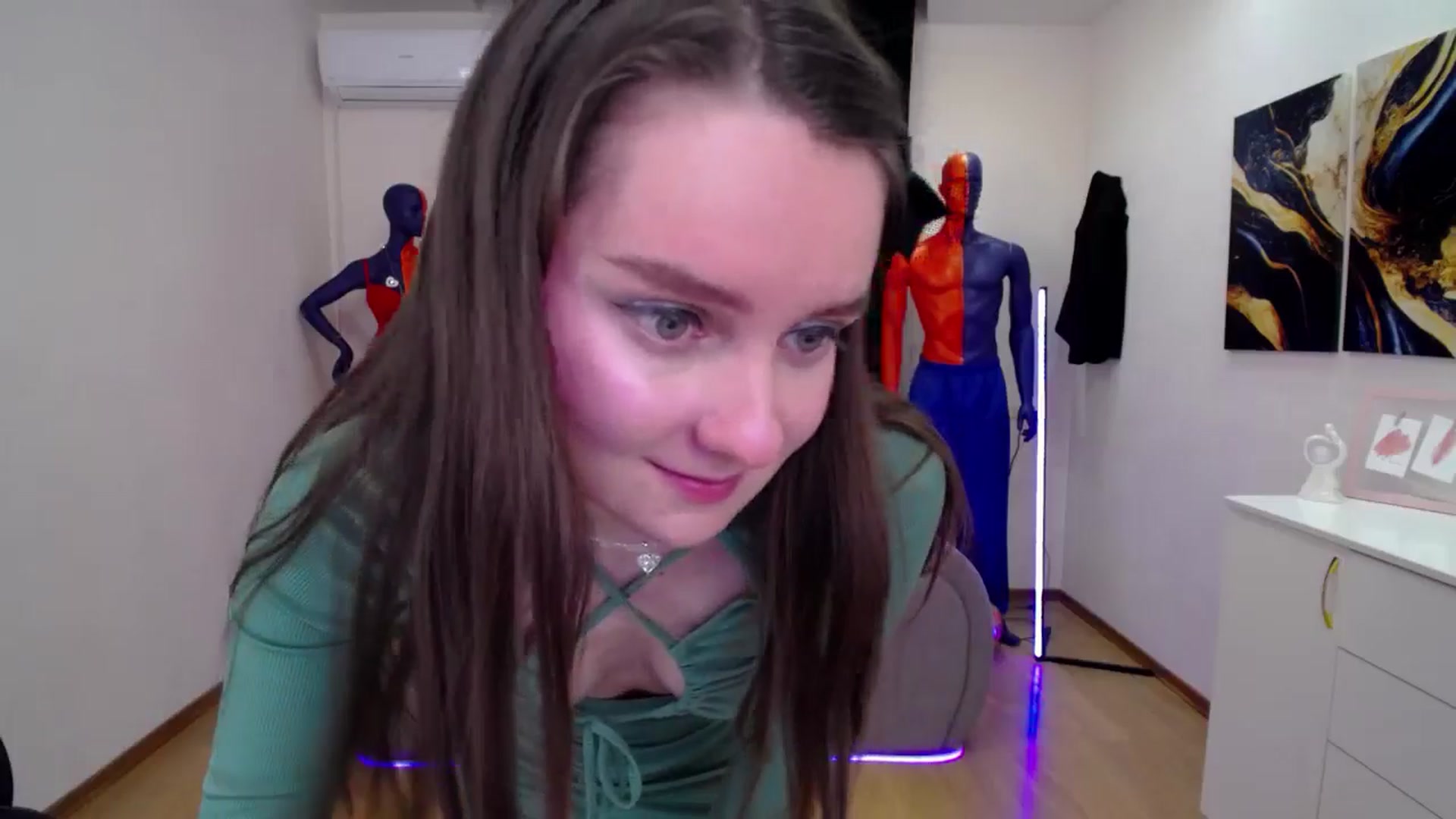 Gallery image thumbnail from Milim_Nava's myfreecams stream on, 03/20/2025, 08:39 image 16 of 20