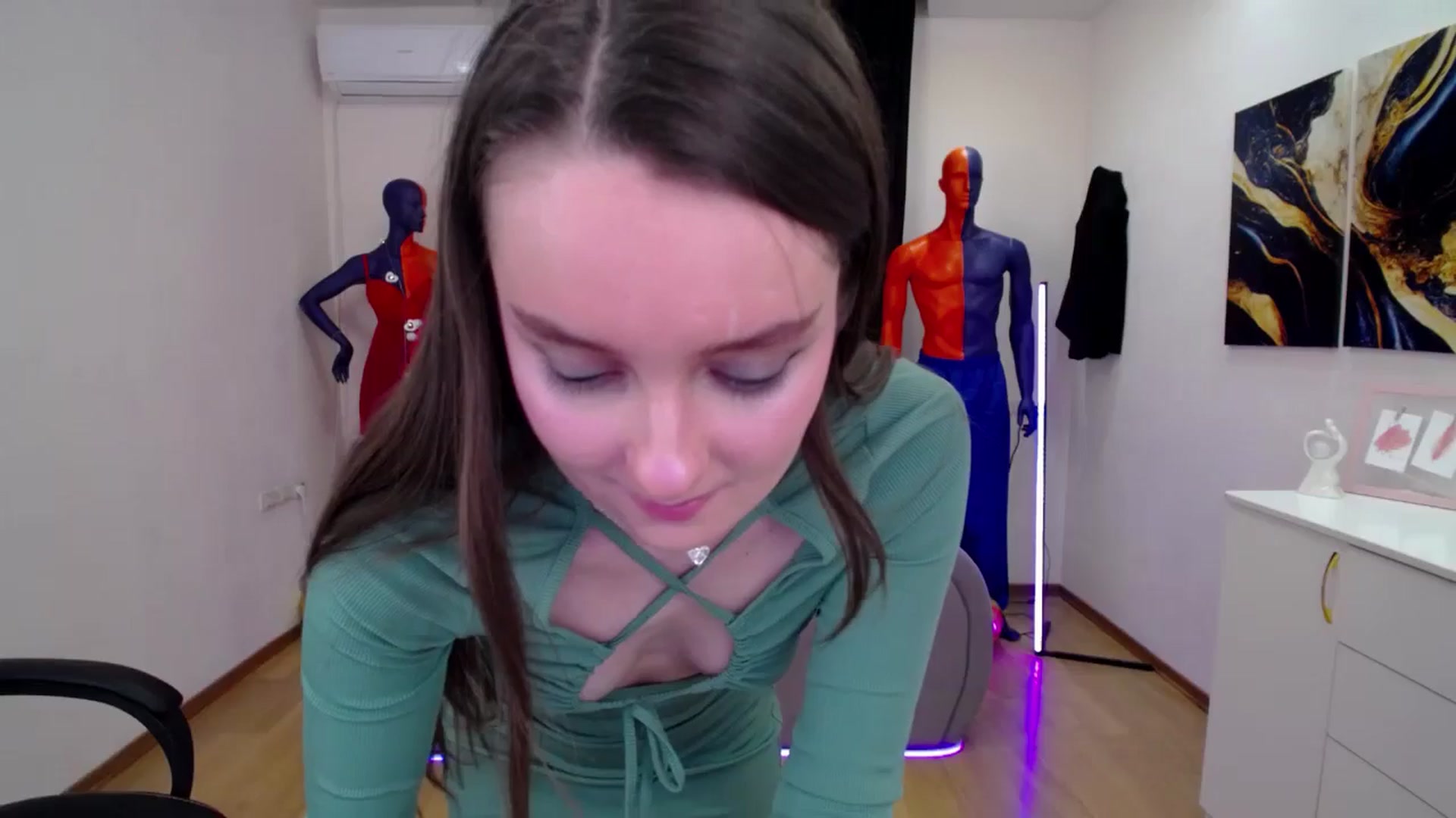 Gallery image thumbnail from Milim_Nava's myfreecams stream on, 03/20/2025, 08:39 image 7 of 20