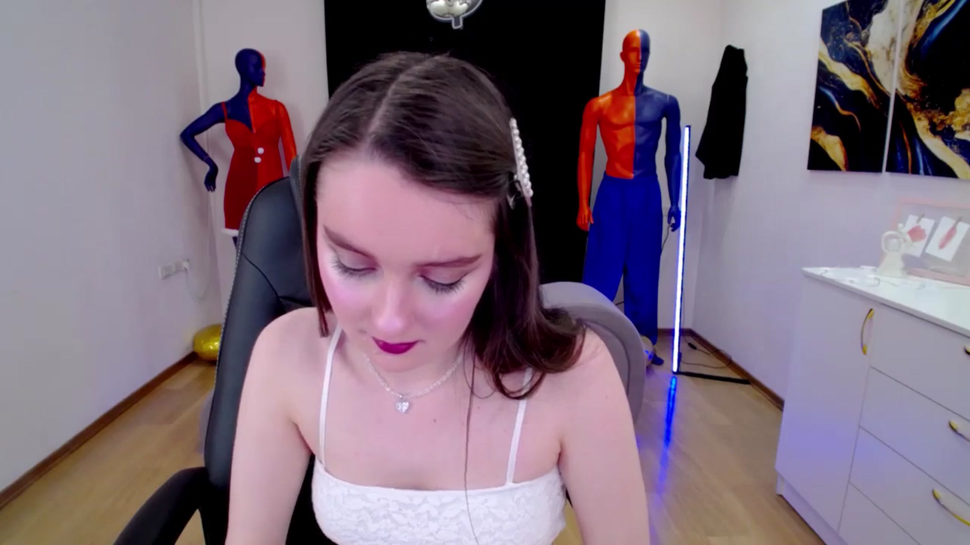 Gallery image thumbnail from Milim_Nava's myfreecams stream on, 03/22/2025, 09:15 image 16 of 20