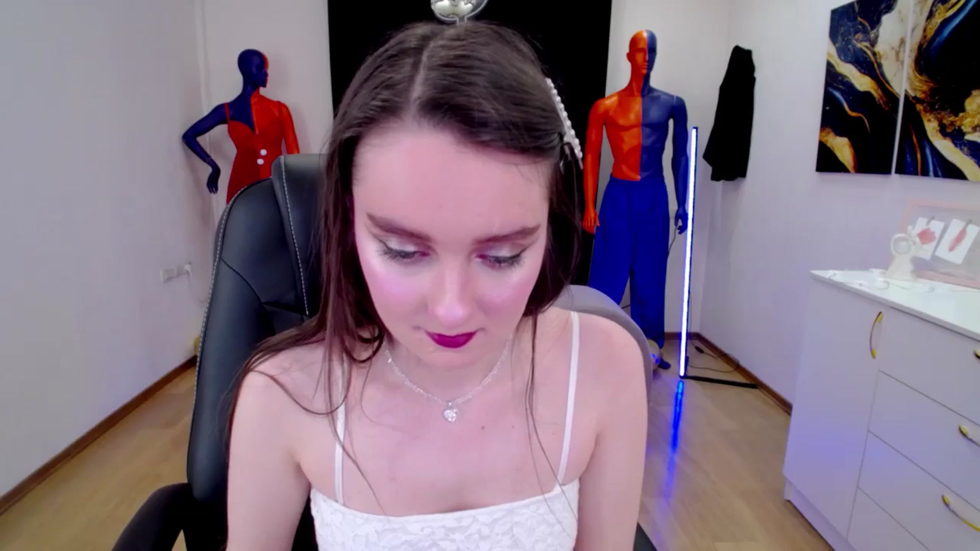 Gallery image thumbnail from Milim_Nava's myfreecams stream on, 03/22/2025, 09:15 image 18 of 20
